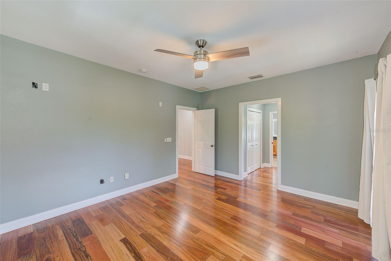 GRAHAMS T W SUB - Residential Lease