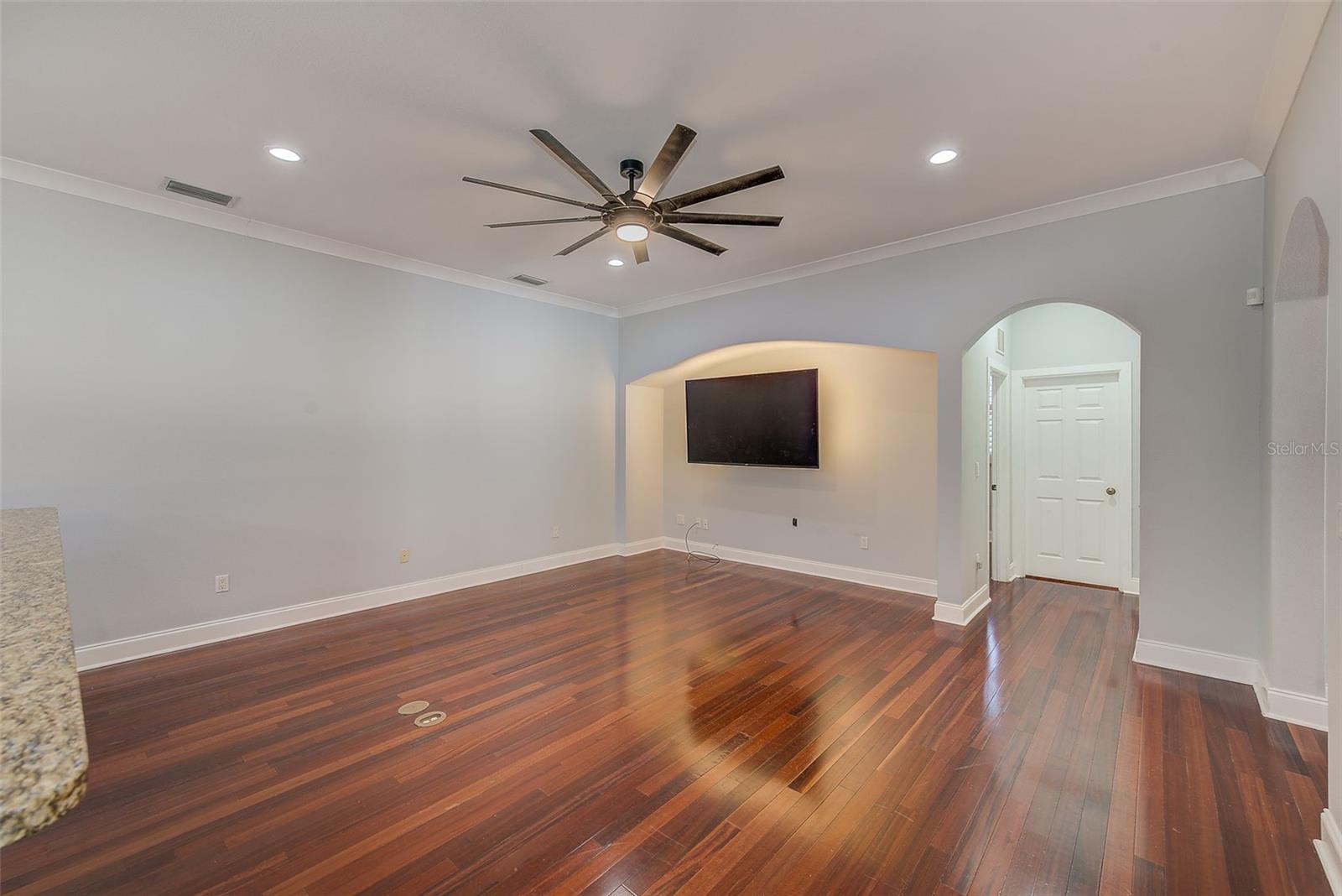 GRAHAMS T W SUB - Residential Lease