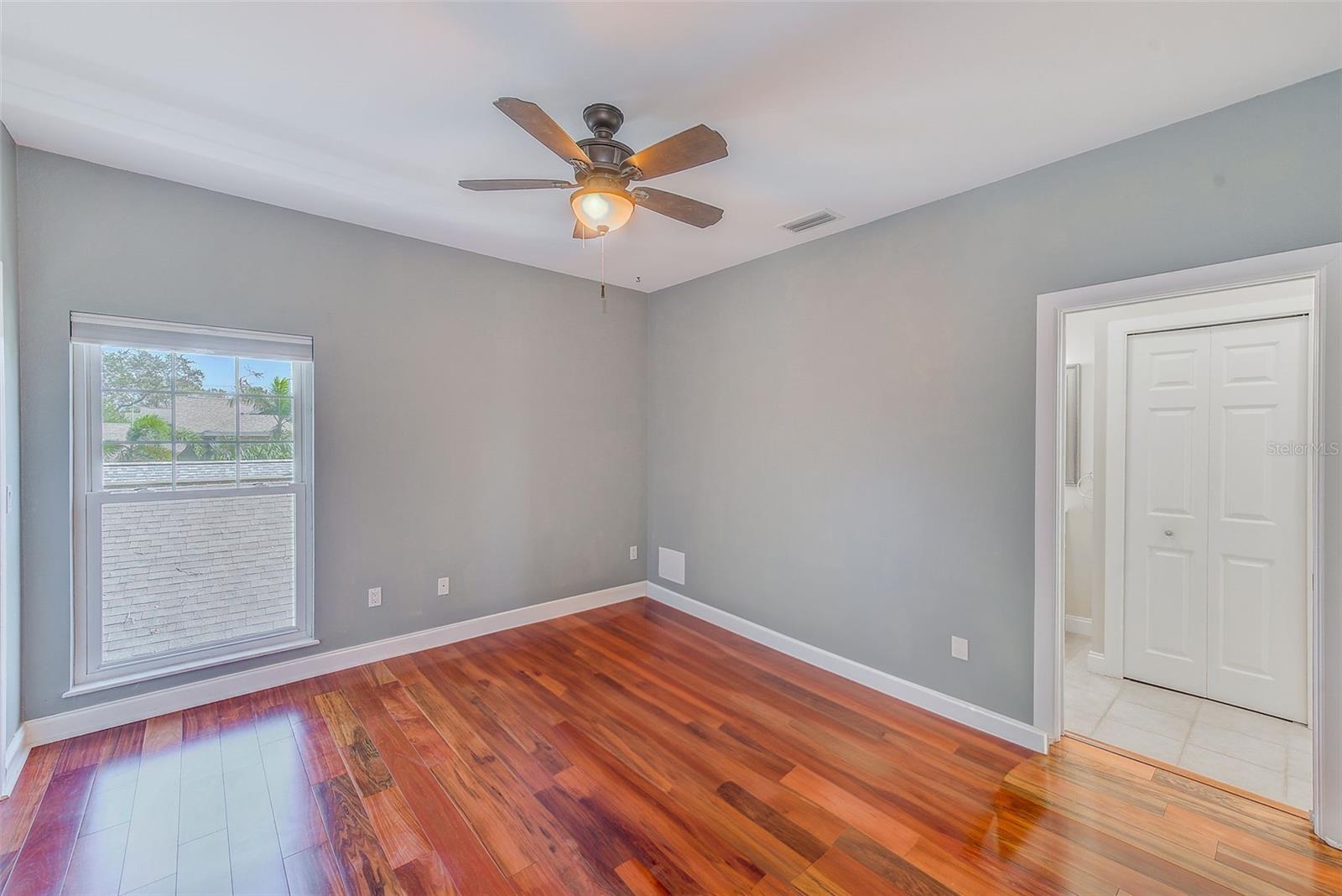 GRAHAMS T W SUB - Residential Lease