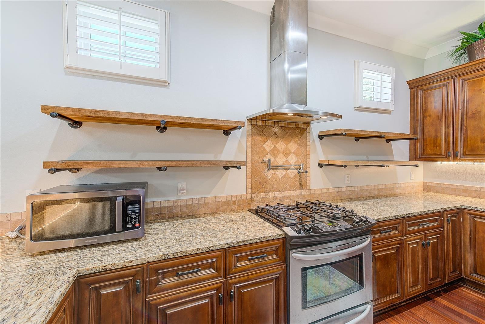 GRAHAMS T W SUB - Residential Lease