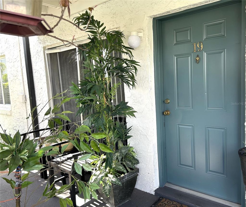 Photo of 4115 S Semoran Boulevard #19, Orlando, FL 32822 (MLS # O6373260)