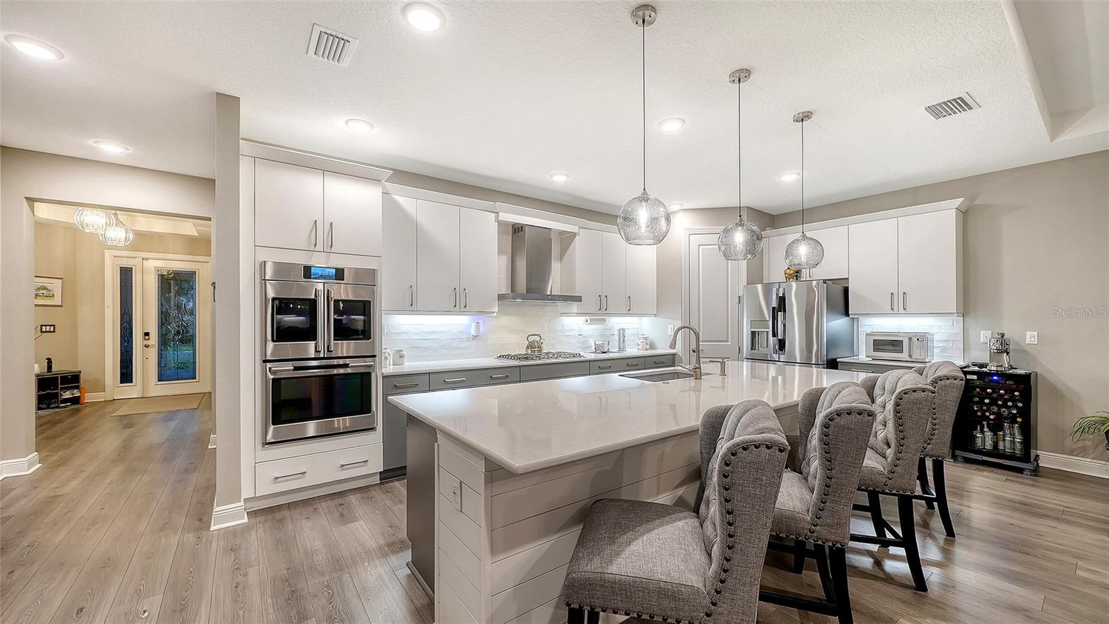 4921 SURFSIDE CIRCLE
