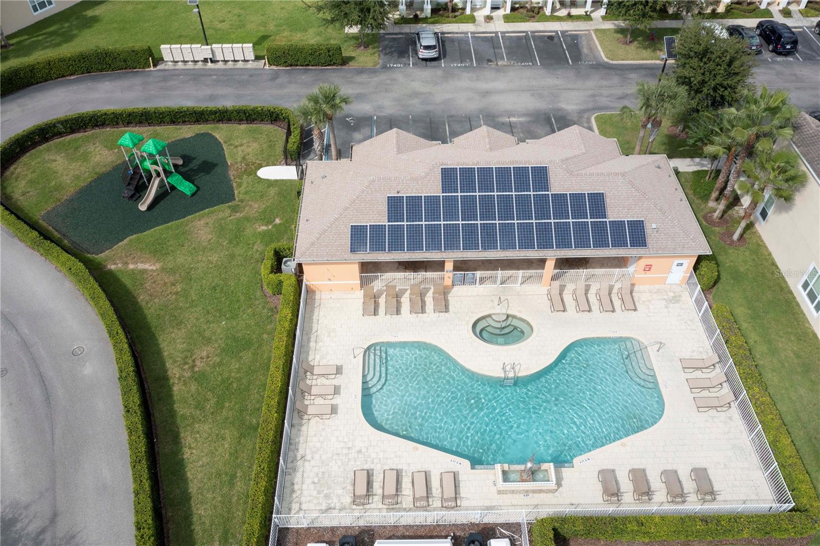 RETREAT AT SILVER CREEK SUB - Residential