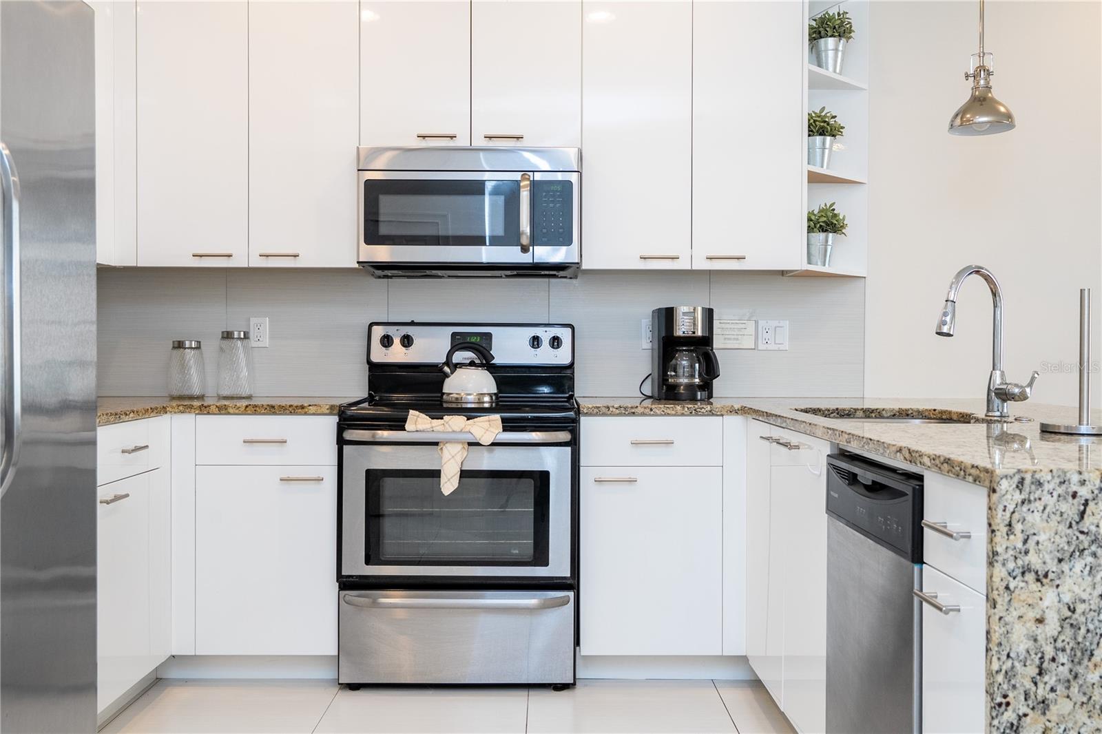 RETREAT AT SILVER CREEK SUB - Residential