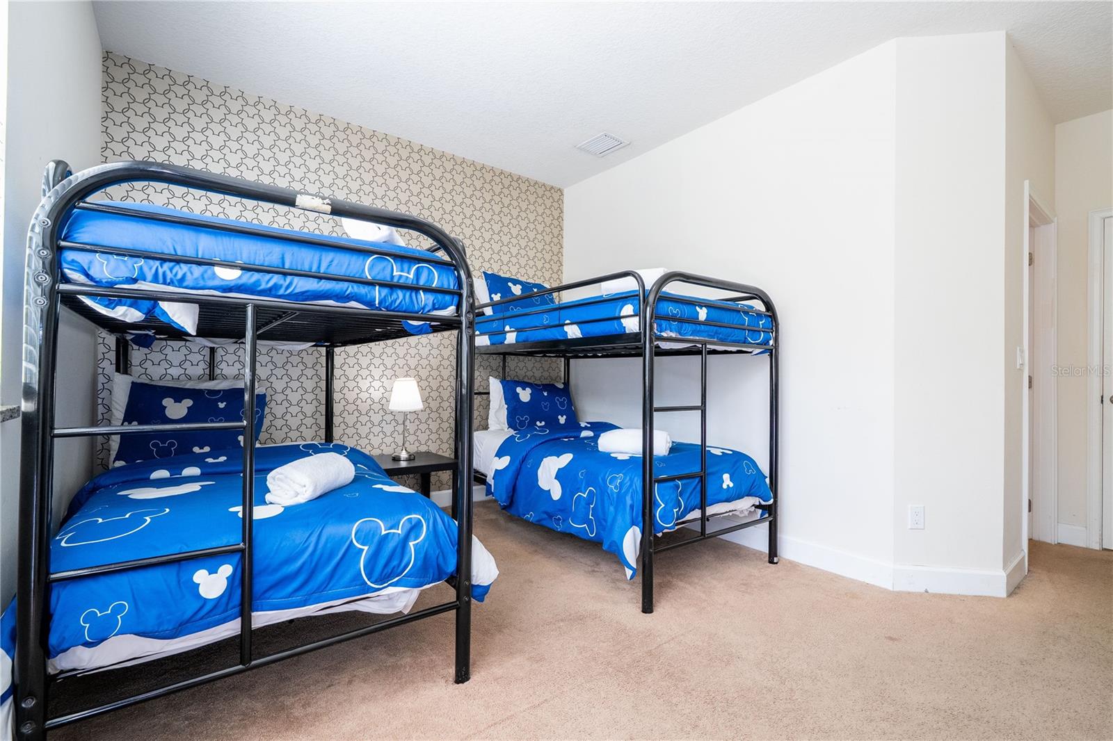 RETREAT AT SILVER CREEK SUB - Residential