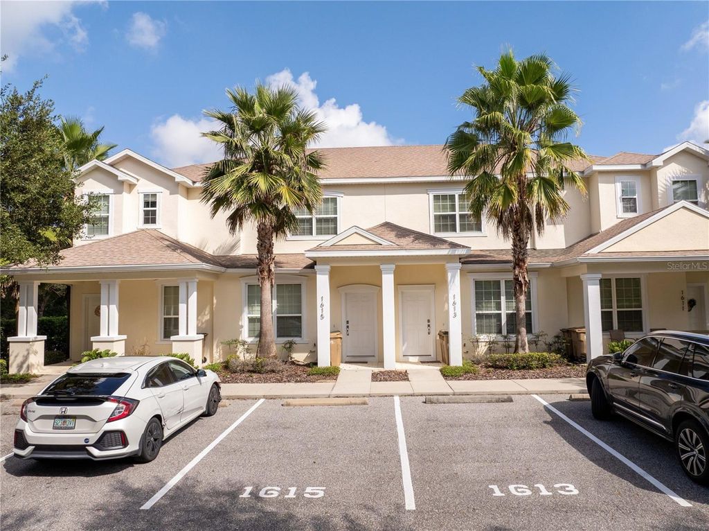 Photo of 1615 Retreat Circle, Clermont, FL 34714 (MLS # O6350220)