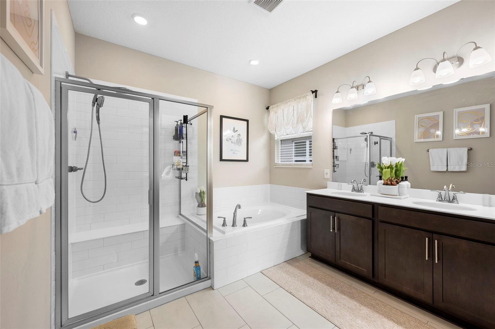 MABEL PLACE - Residential