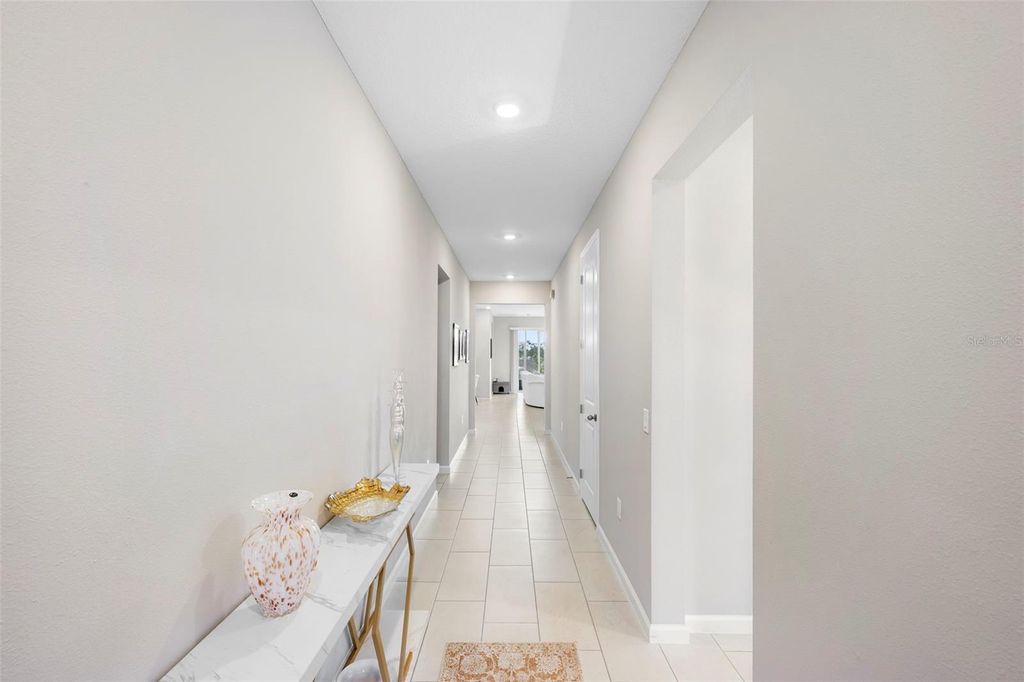 Photo of 608 Hennepin Loop, Lake Wales, FL 33898 (MLS # O6366576)