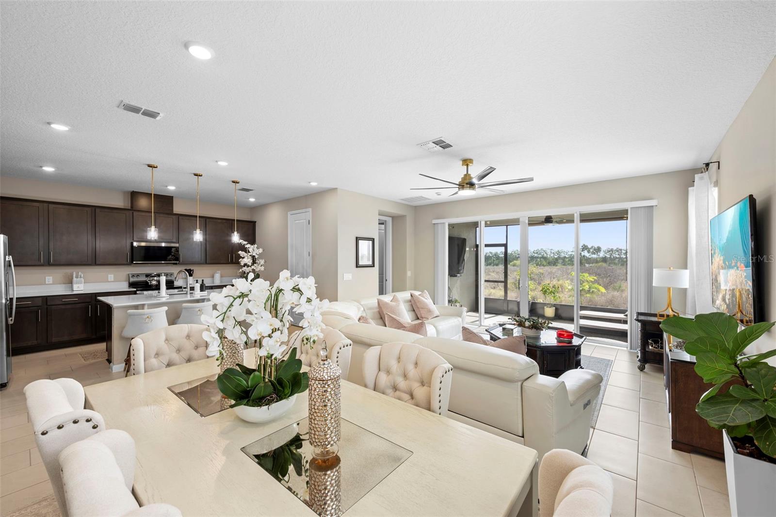 MABEL PLACE - Residential