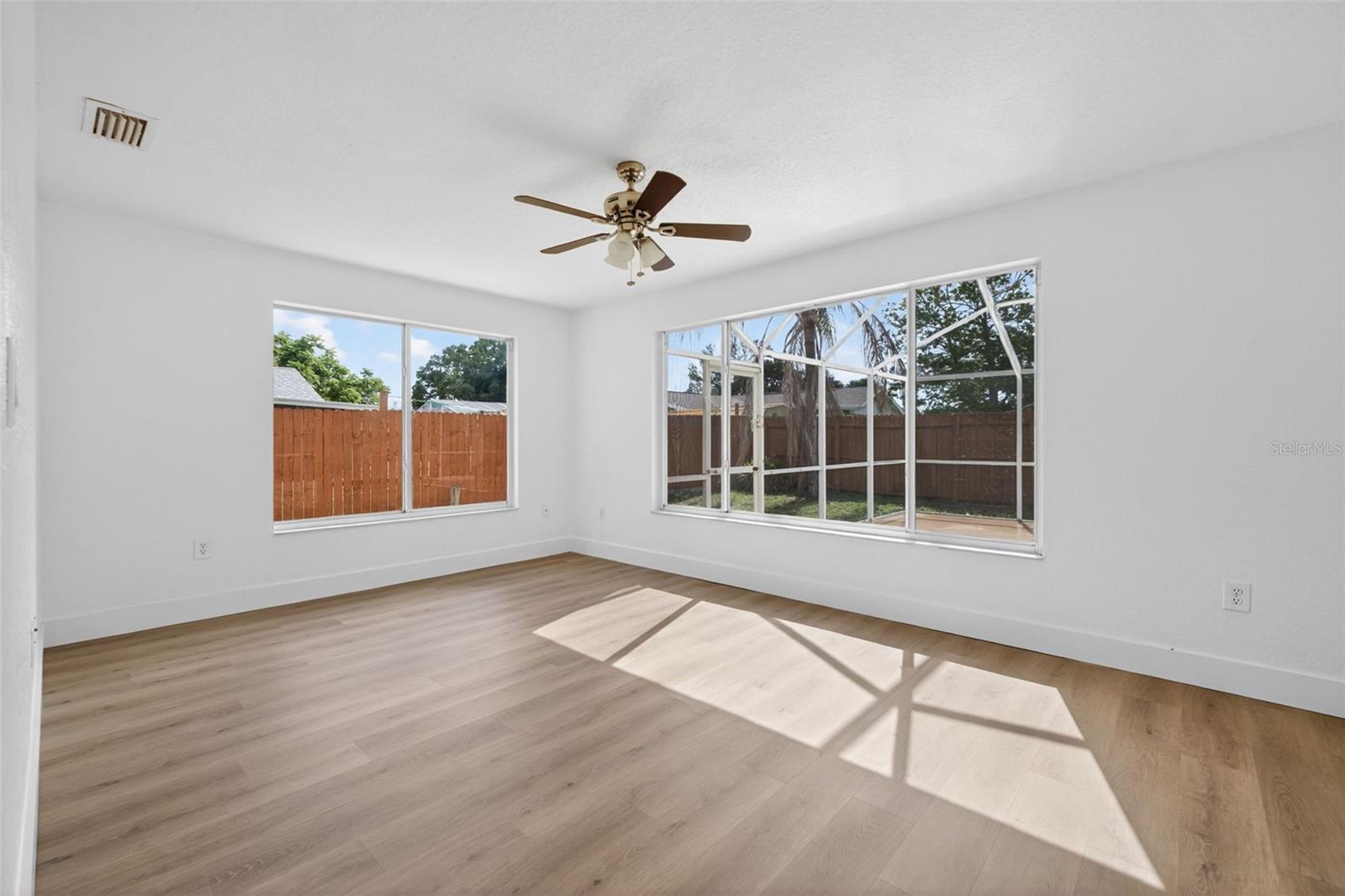 VENICE ESTATES SUB - Residential