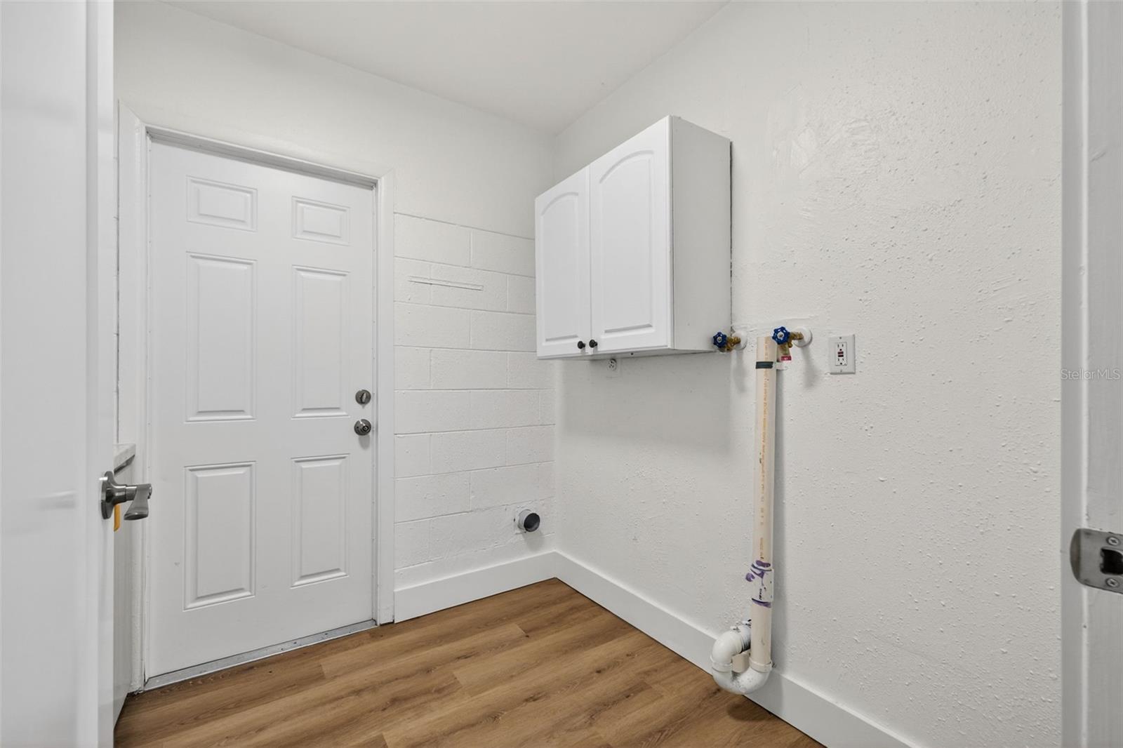 VENICE ESTATES SUB - Residential