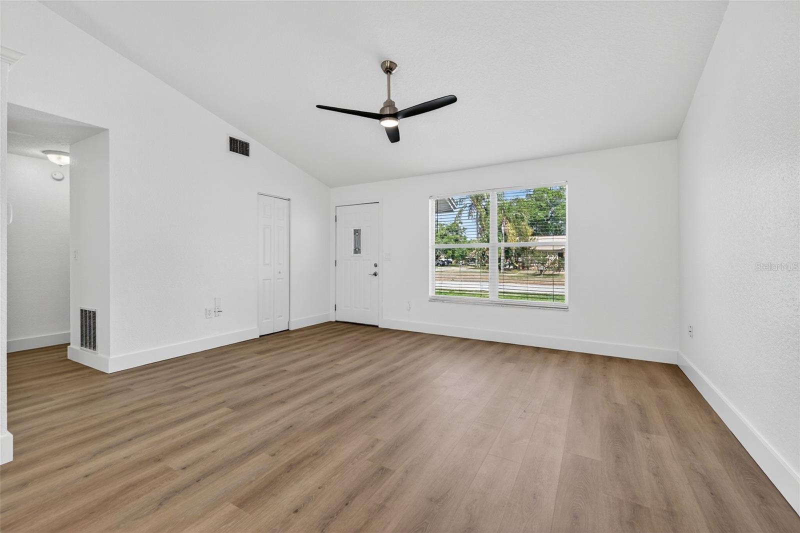 VENICE ESTATES SUB - Residential