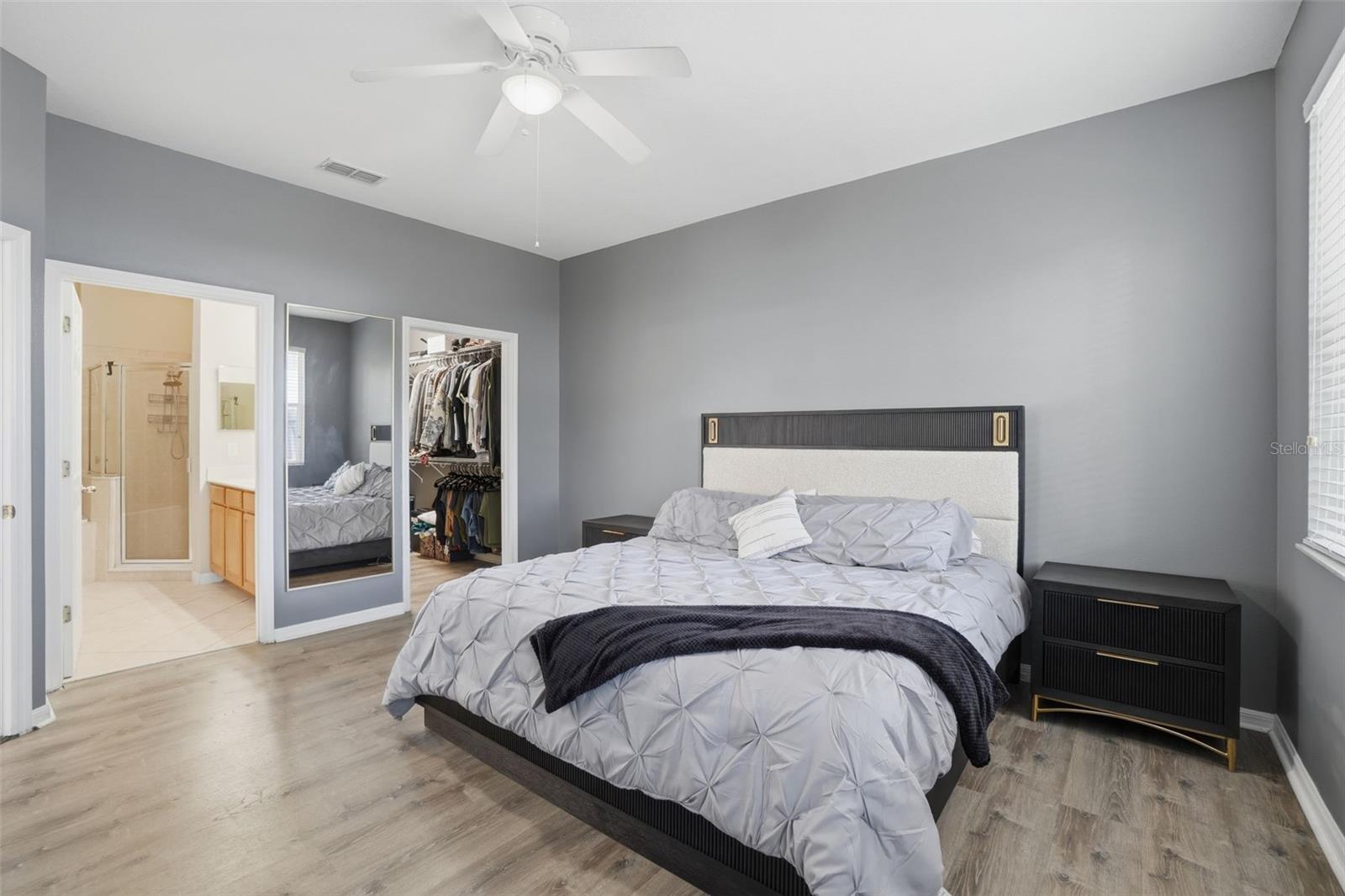 CRESTWOOD HEIGHTS - Residential