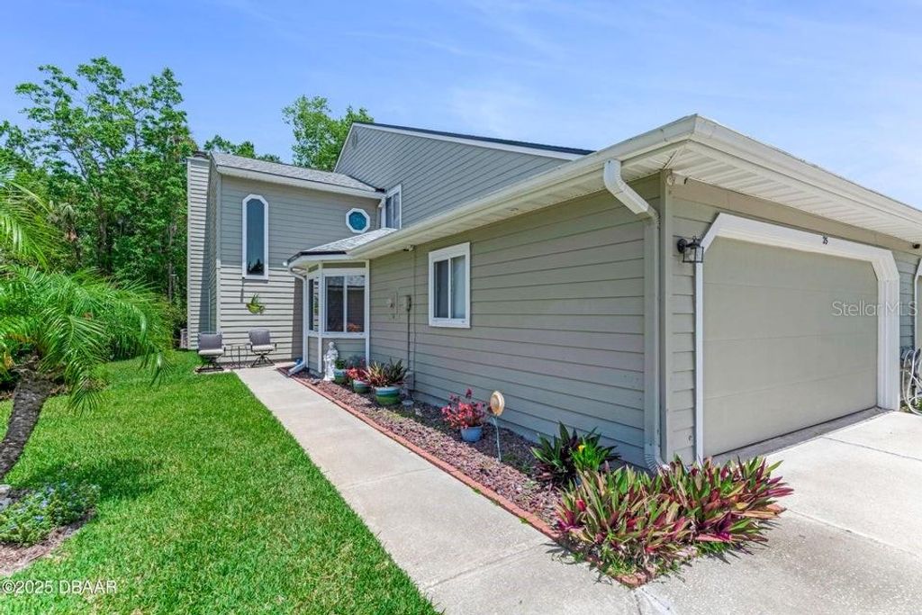 Photo of 25 Misners Trail, Ormond Beach, FL 32174 (MLS # FC311974)