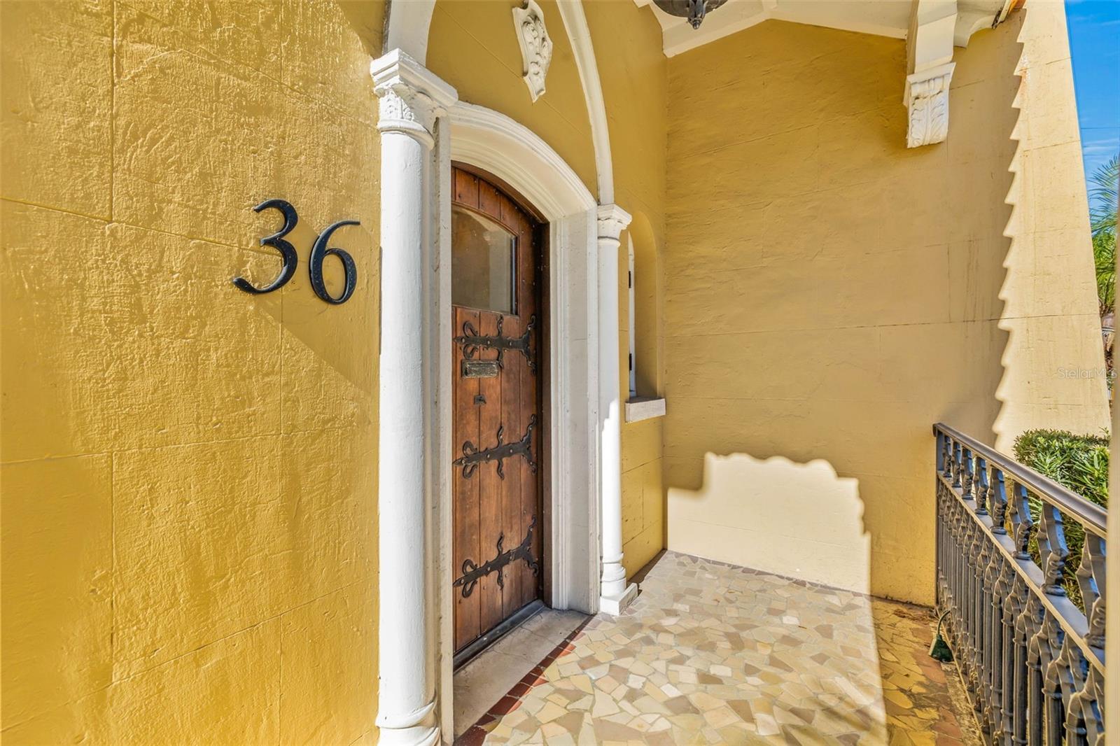 DAVIS ISLANDS PB10 PG52 TO 57 - Residential