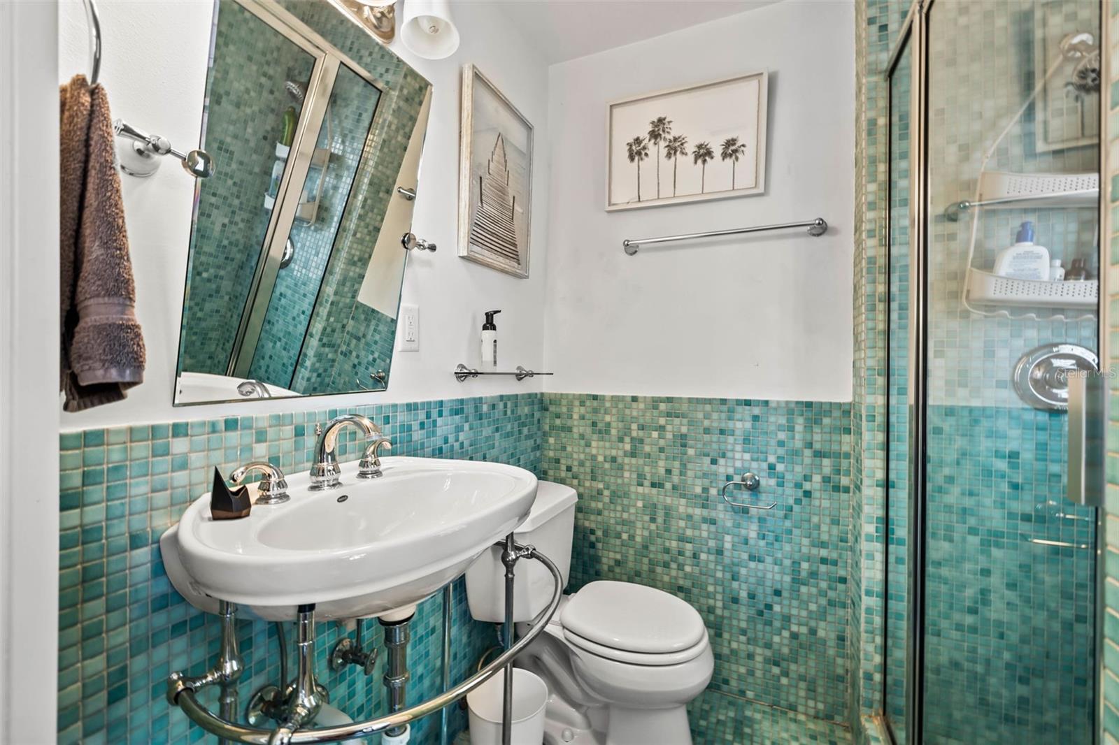 DAVIS ISLANDS PB10 PG52 TO 57 - Residential