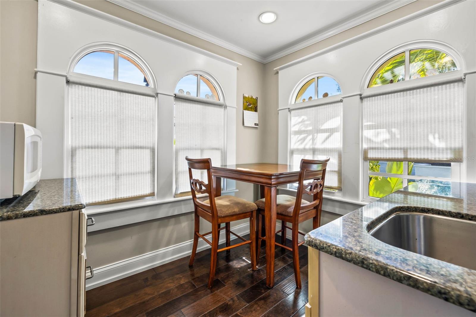 DAVIS ISLANDS PB10 PG52 TO 57 - Residential