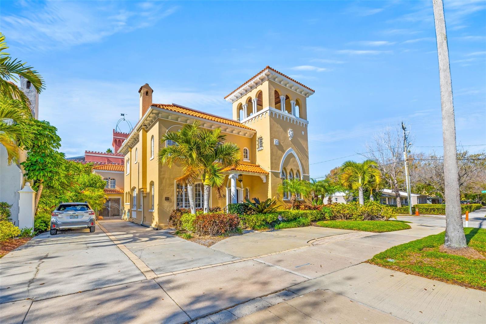 DAVIS ISLANDS PB10 PG52 TO 57 - Residential