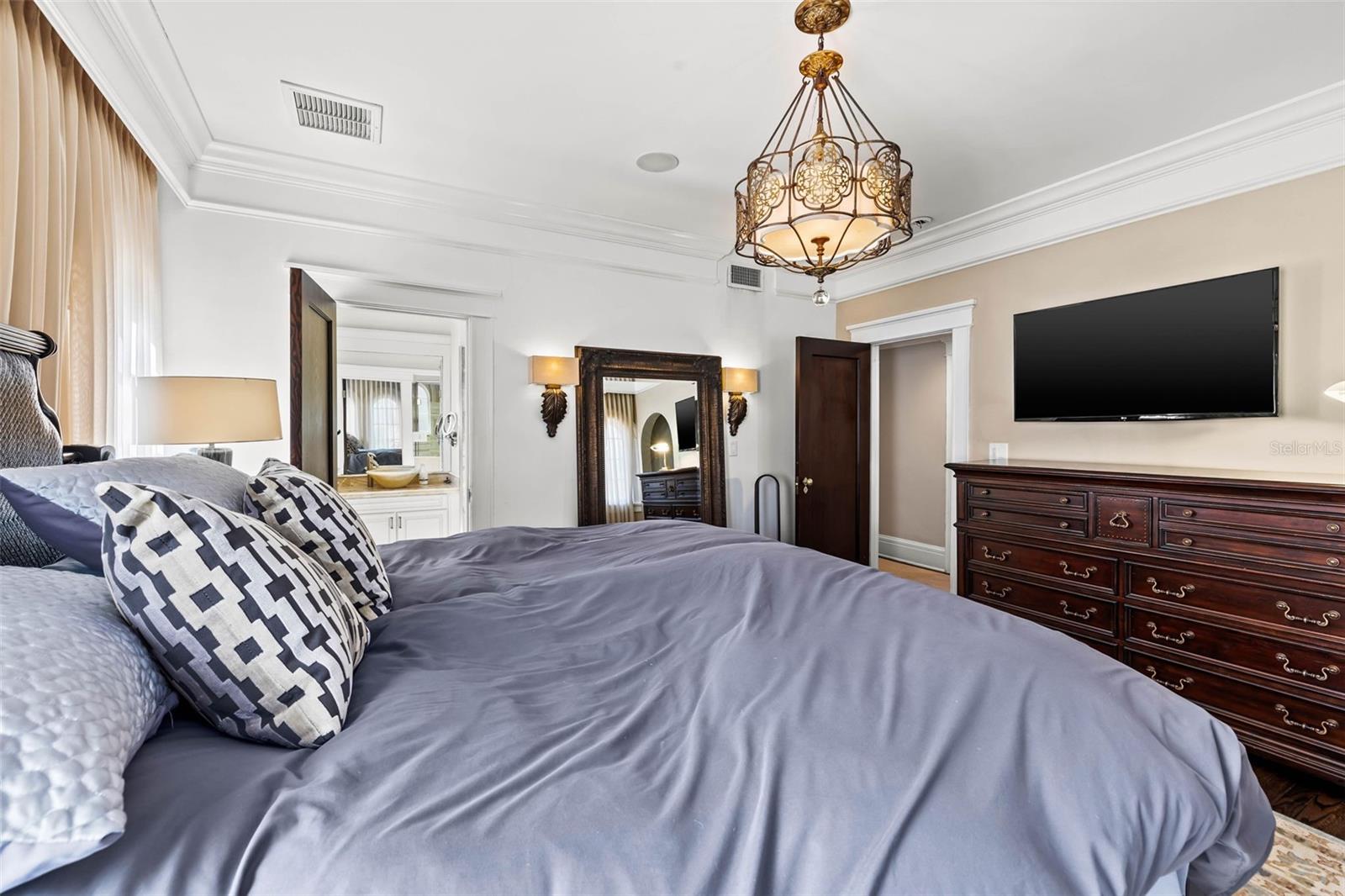 DAVIS ISLANDS PB10 PG52 TO 57 - Residential