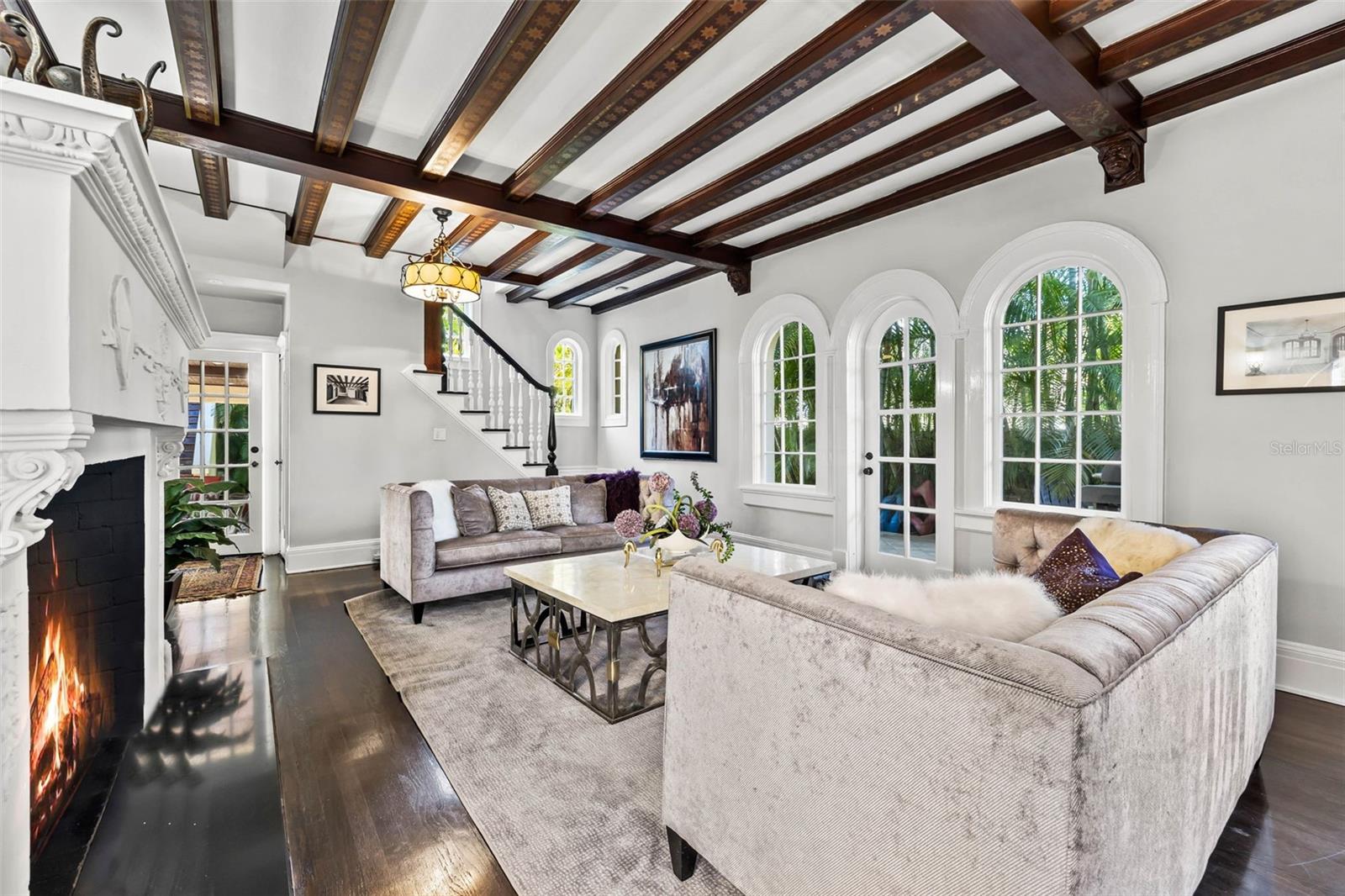 DAVIS ISLANDS PB10 PG52 TO 57 - Residential