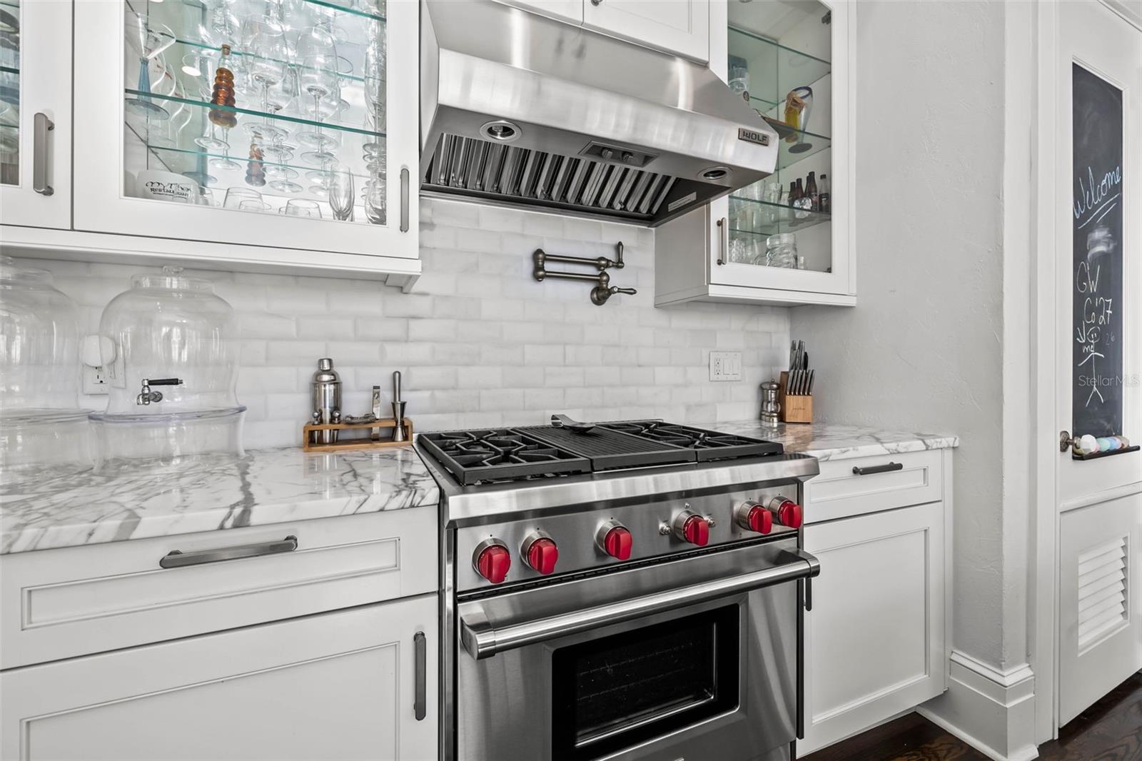 DAVIS ISLANDS PB10 PG52 TO 57 - Residential