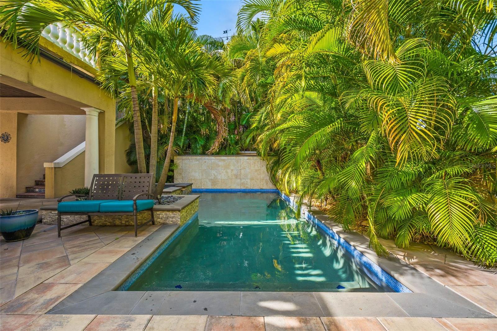 DAVIS ISLANDS PB10 PG52 TO 57 - Residential