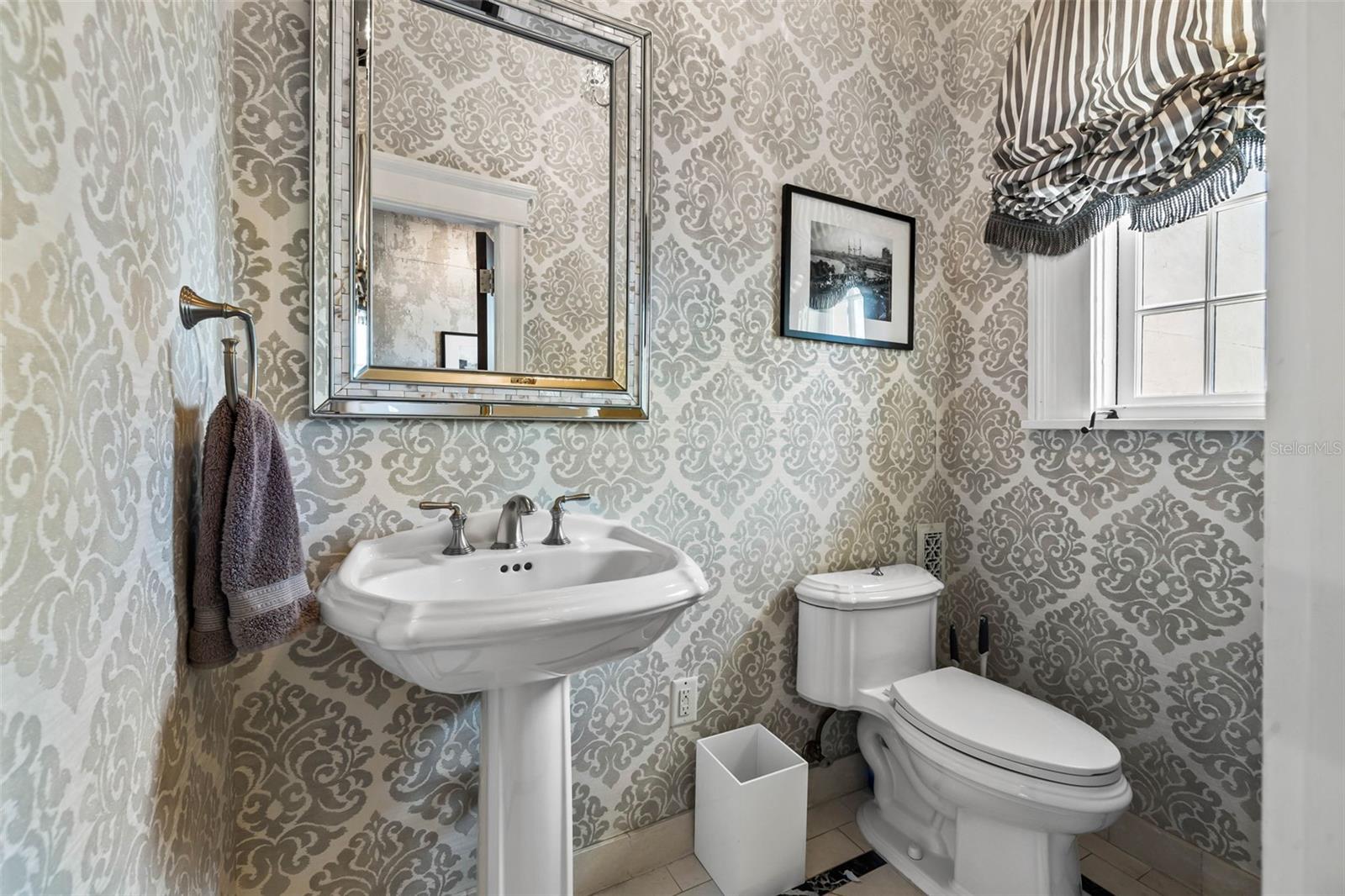 DAVIS ISLANDS PB10 PG52 TO 57 - Residential