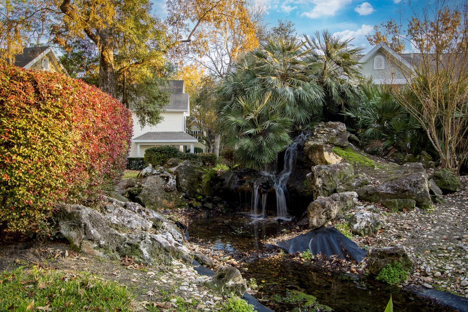 THE LINKS - Residential