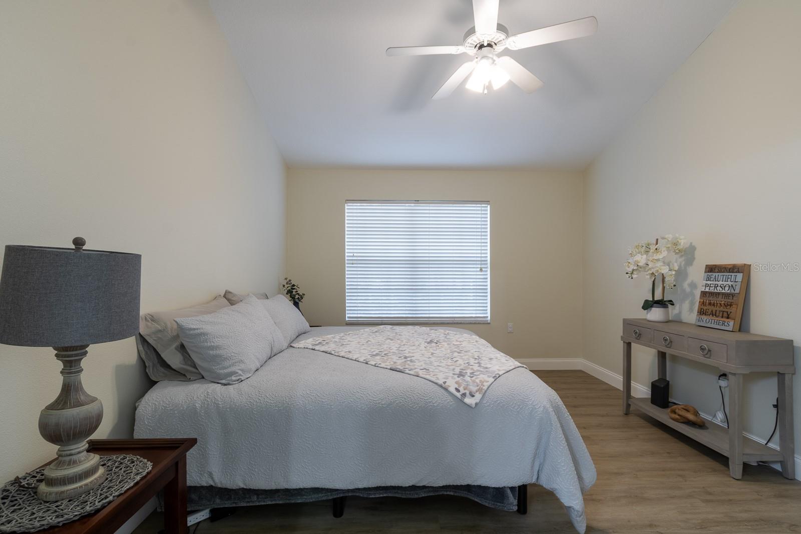 THE LINKS - Residential