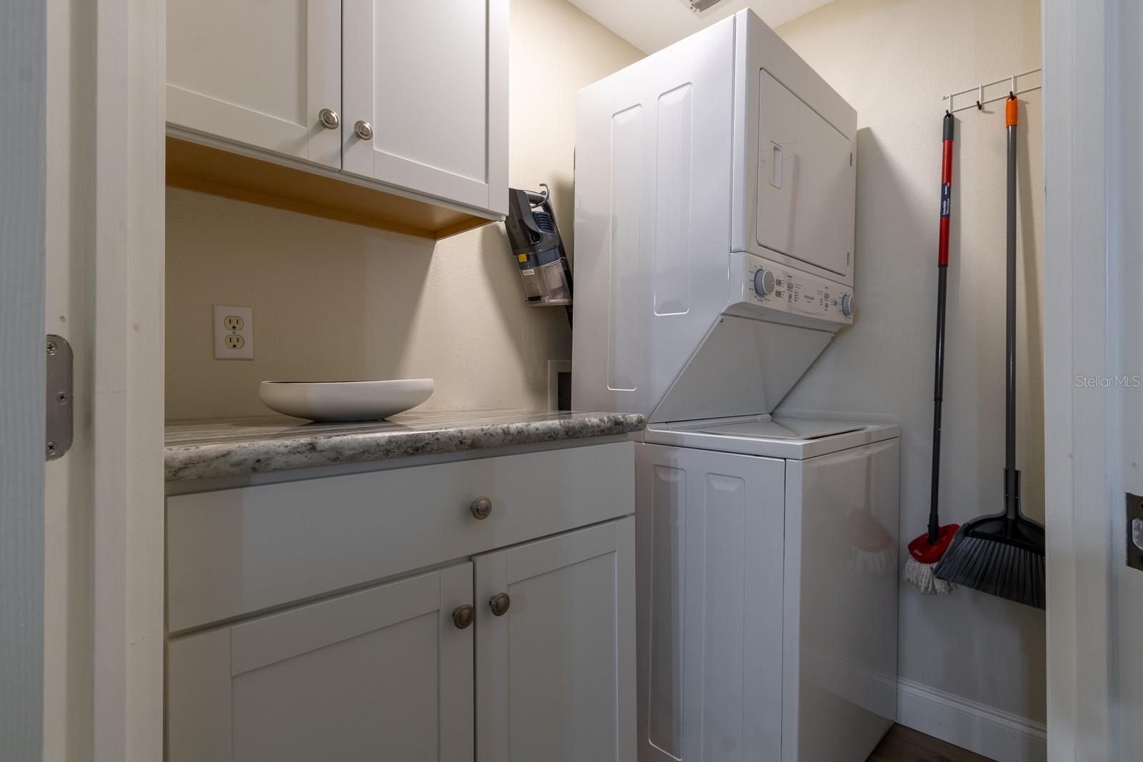 THE LINKS - Residential