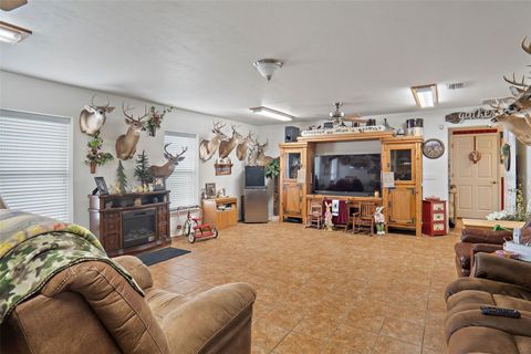 Tiny photo for 19355 SW 25th Place, Dunnellon, FL 34431 (MLS # OM710523)