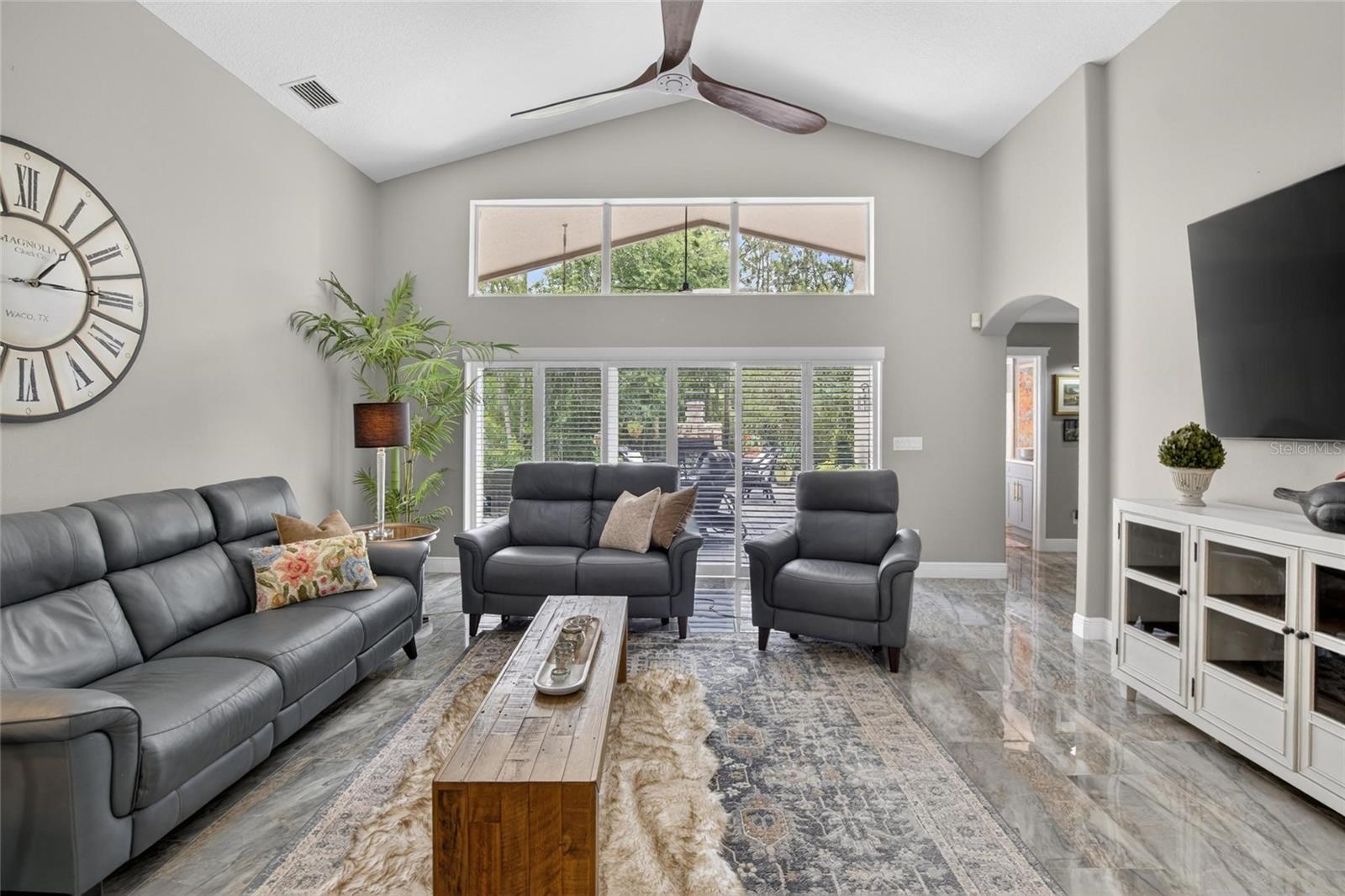 FISHHAWK RANCH PH 2 PRCL - Residential