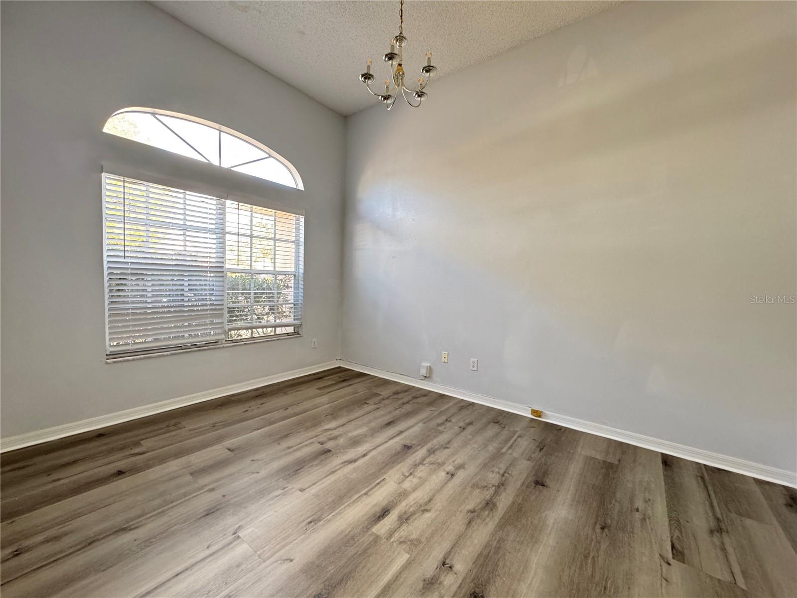 SOUTHCHASE PH 01B VILLAGE 04 - Residential Lease