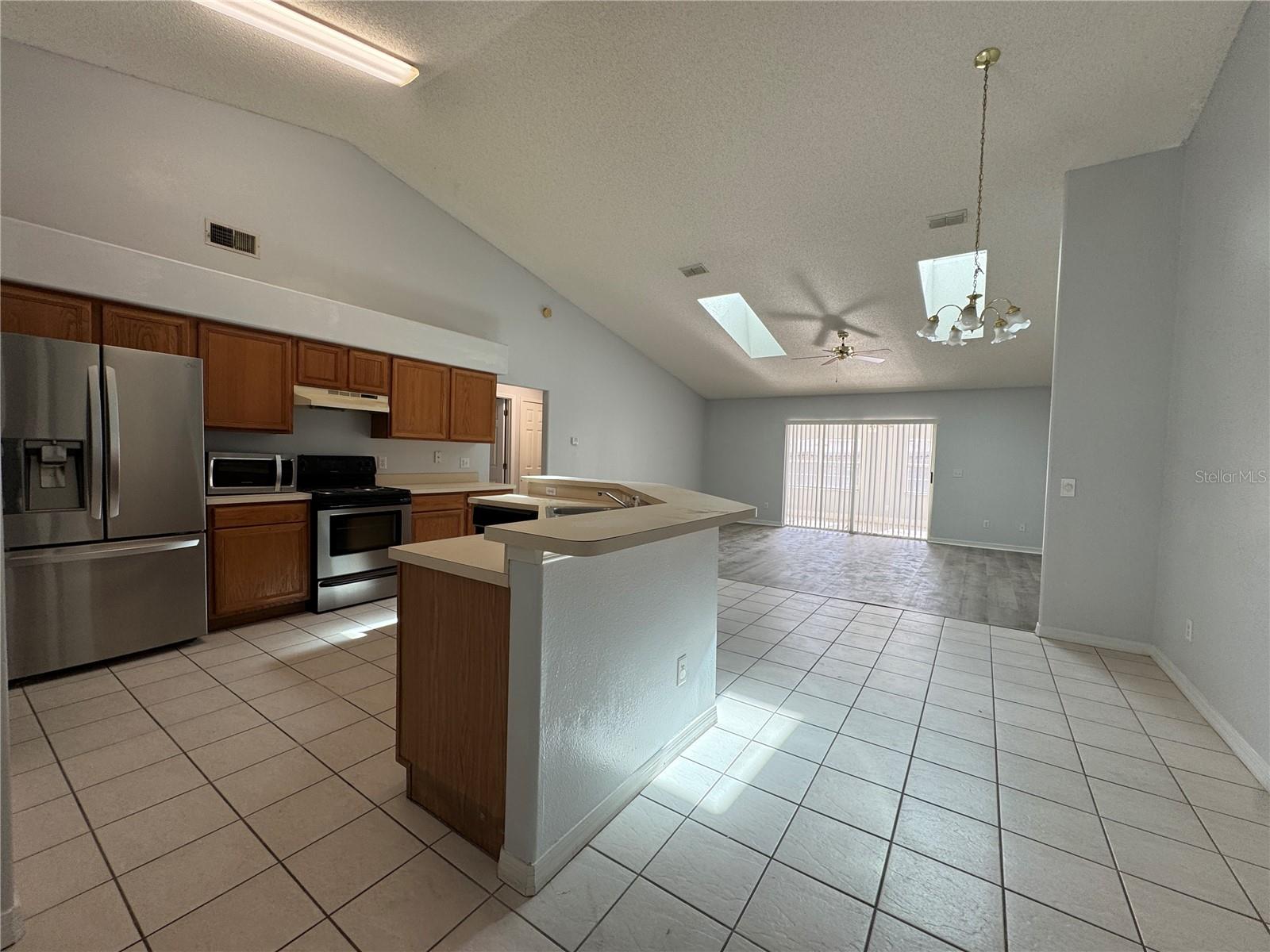 SOUTHCHASE PH 01B VILLAGE 04 - Residential Lease