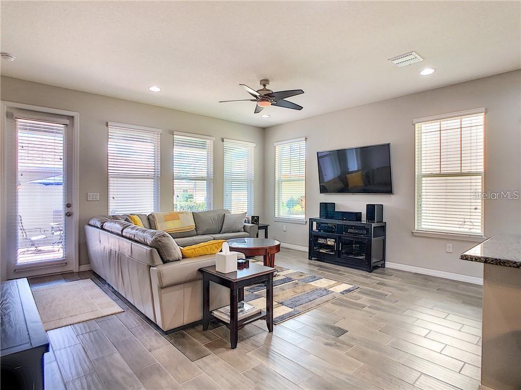 SUMMERLAKE PD PH 2C 2D 2E - Residential Lease