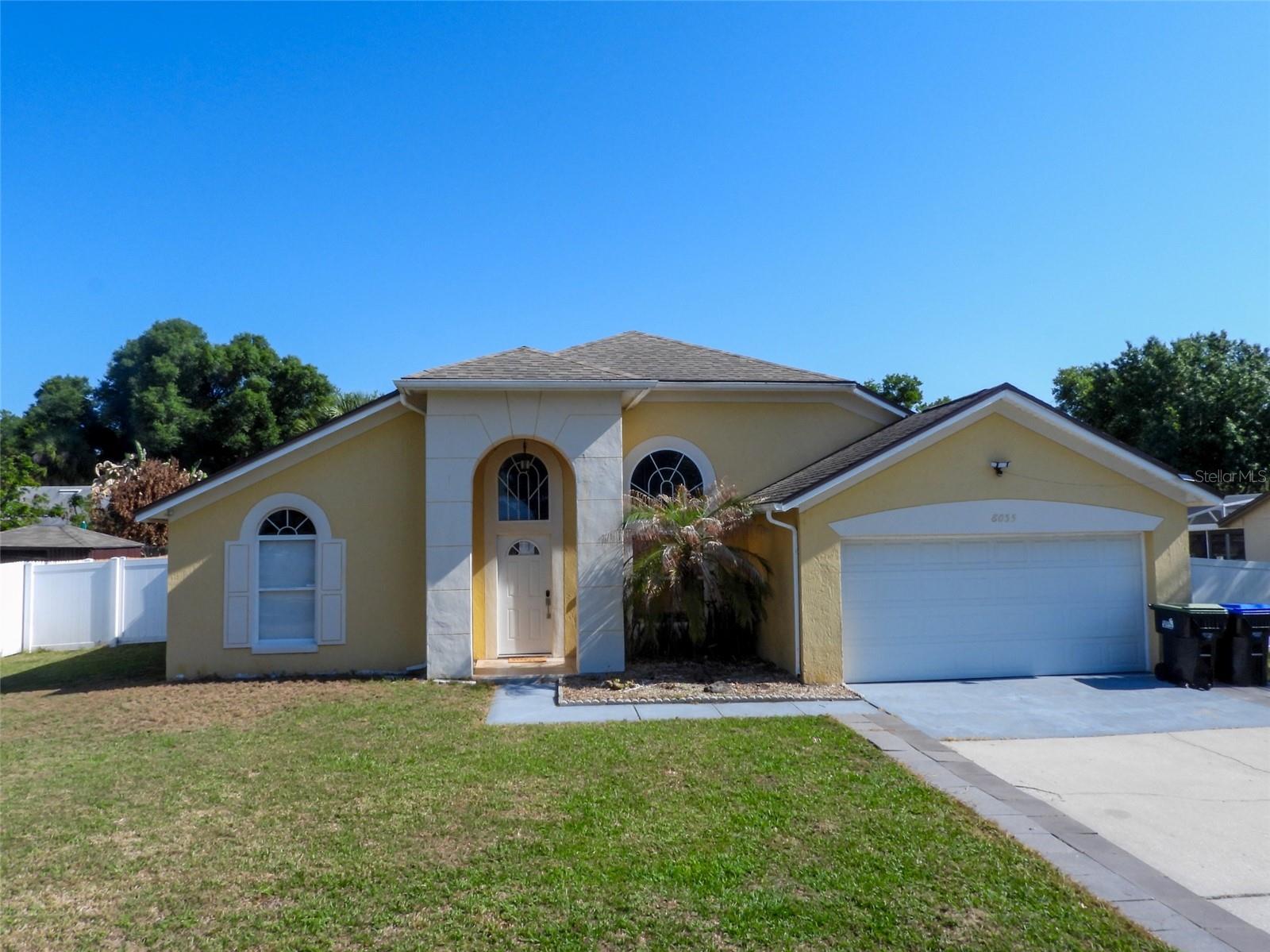 COUNTRY RUN - Residential