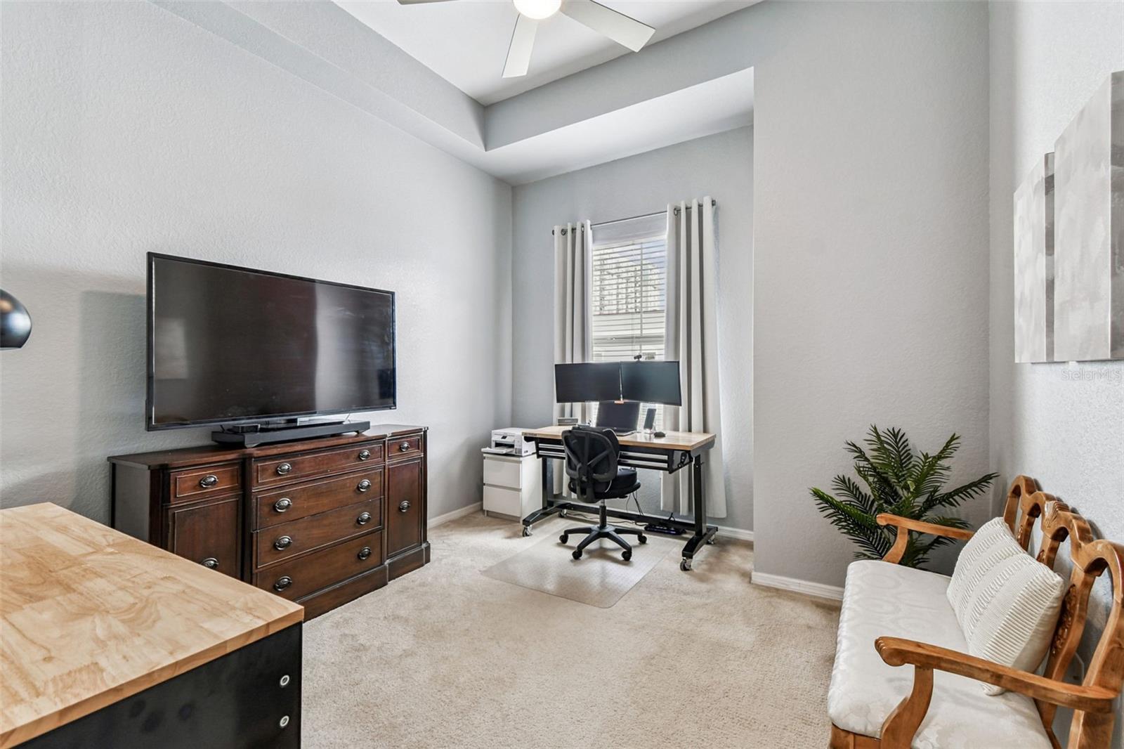 PARKCREST HARBOUR ISLAND CONDO - Residential