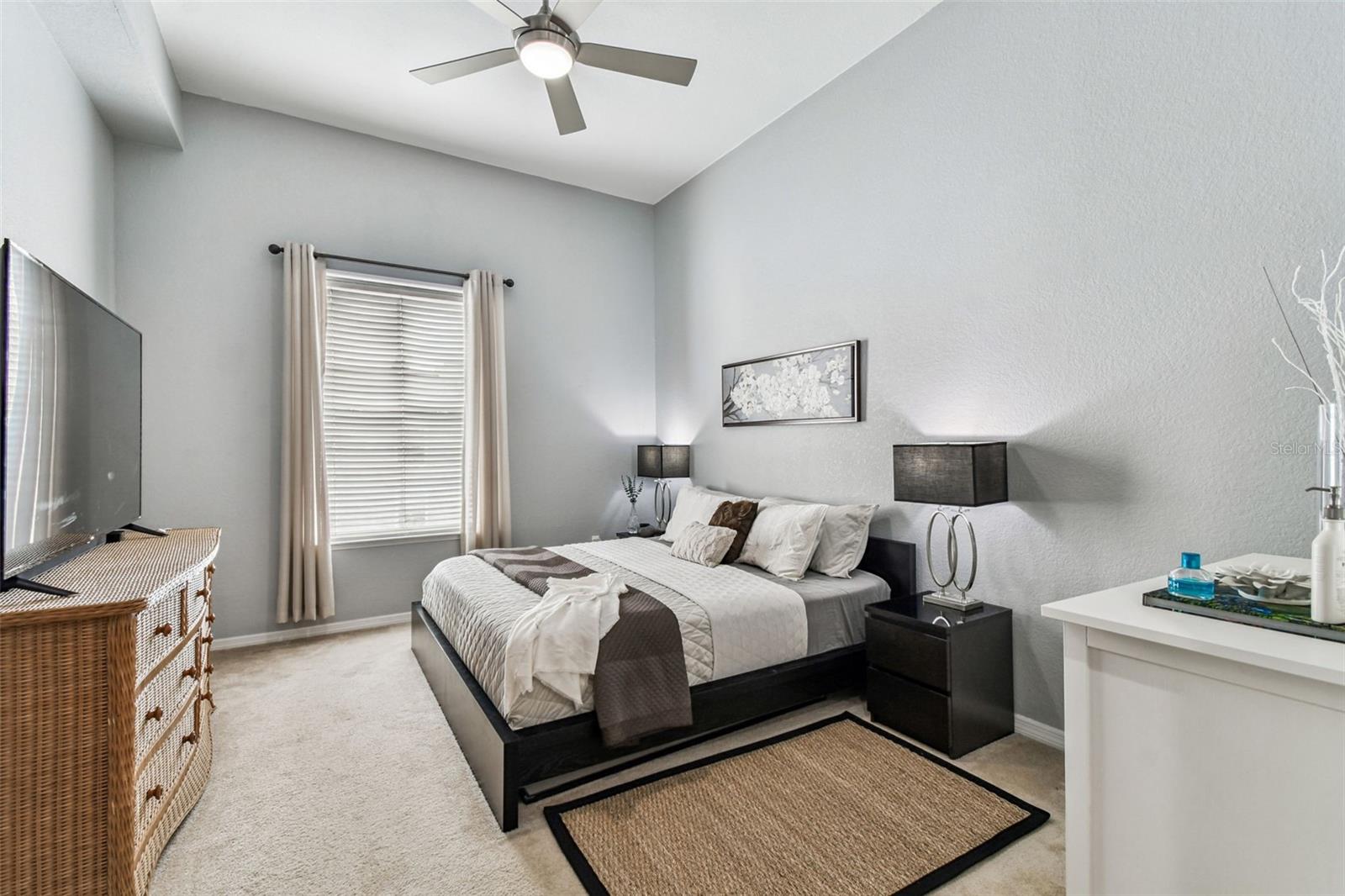 PARKCREST HARBOUR ISLAND CONDO - Residential