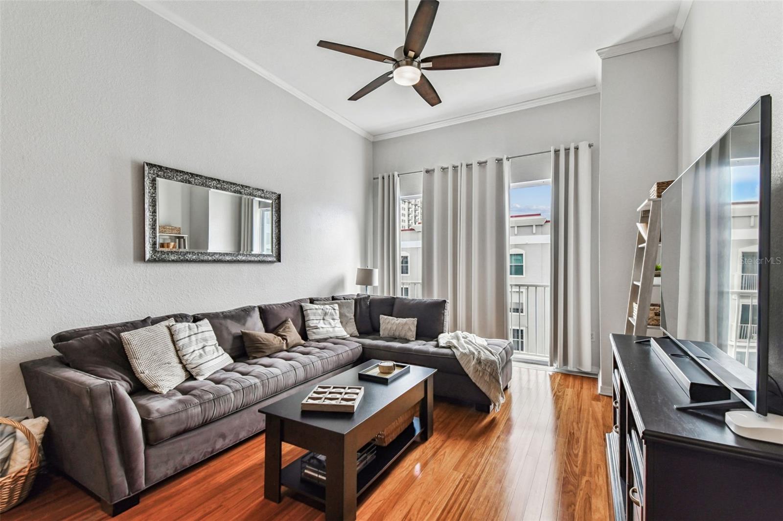 PARKCREST HARBOUR ISLAND CONDO - Residential