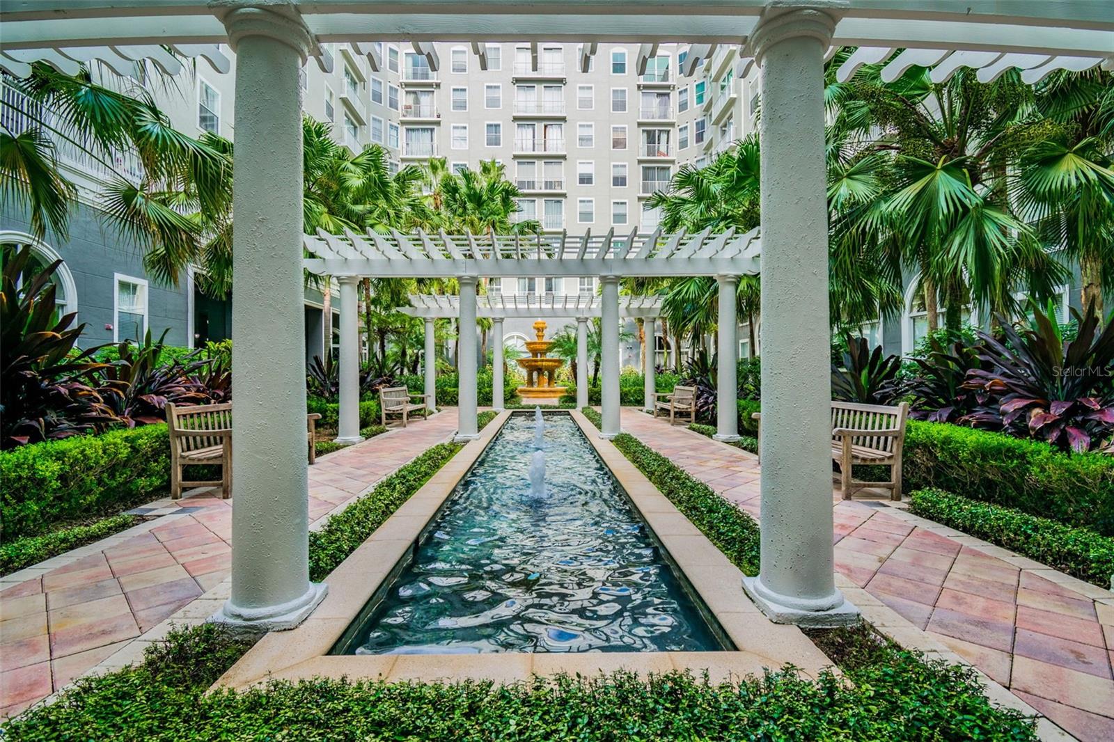 PARKCREST HARBOUR ISLAND CONDO - Residential