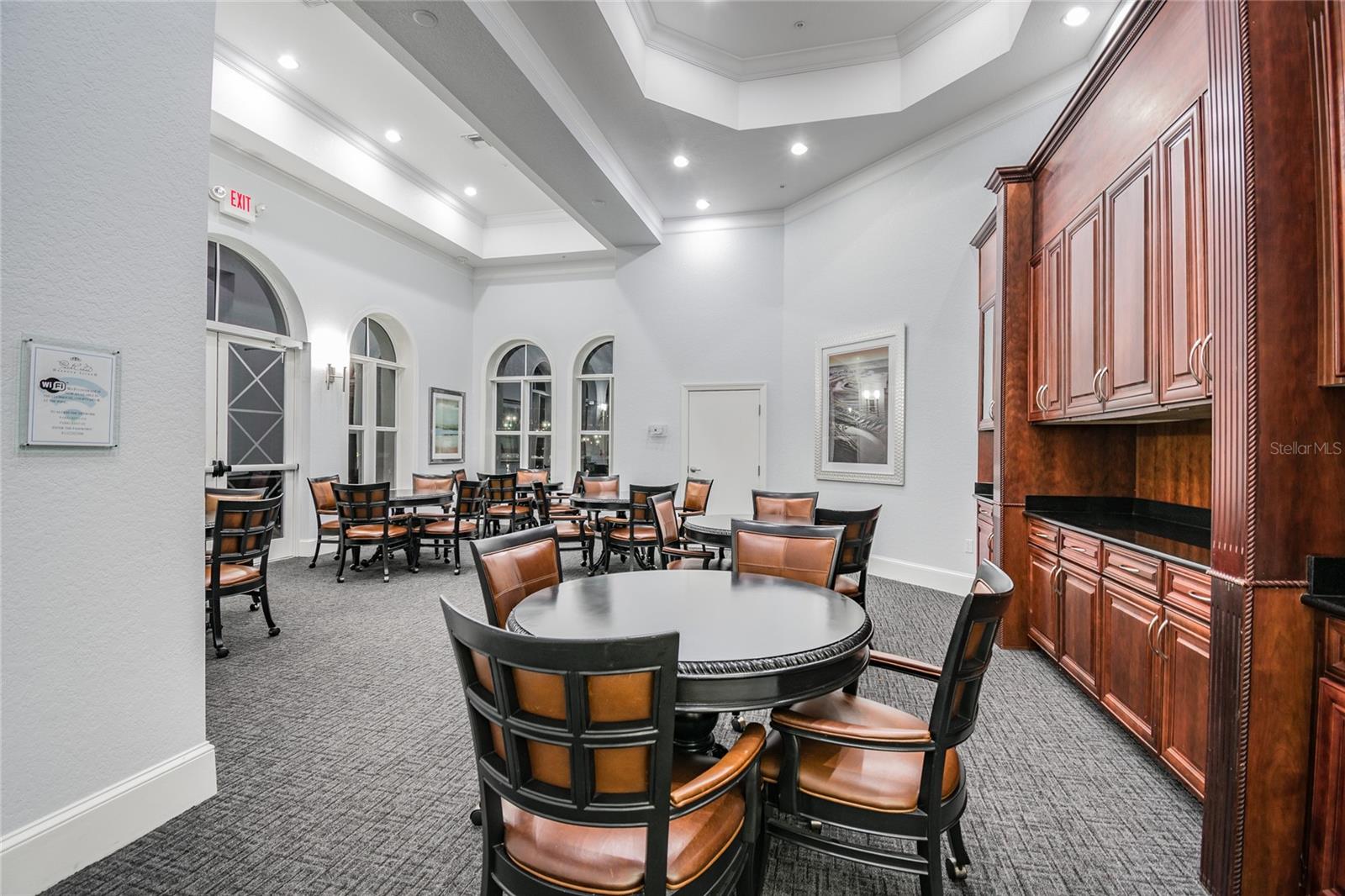 PARKCREST HARBOUR ISLAND CONDO - Residential