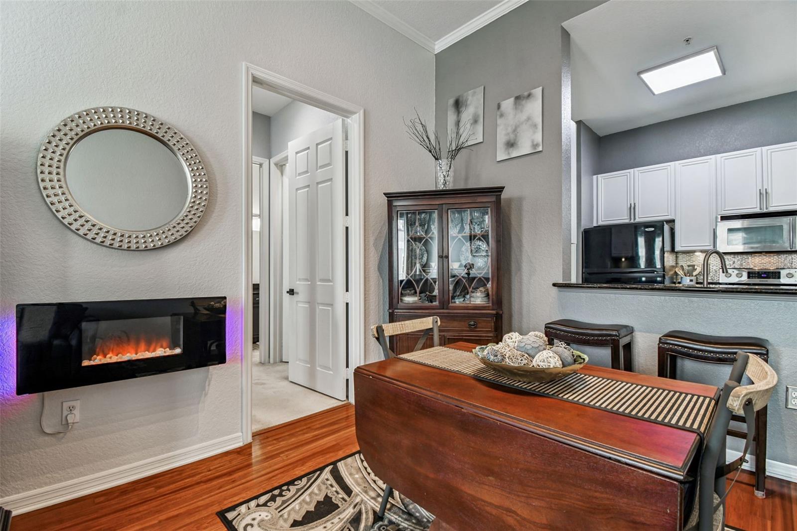 PARKCREST HARBOUR ISLAND CONDO - Residential