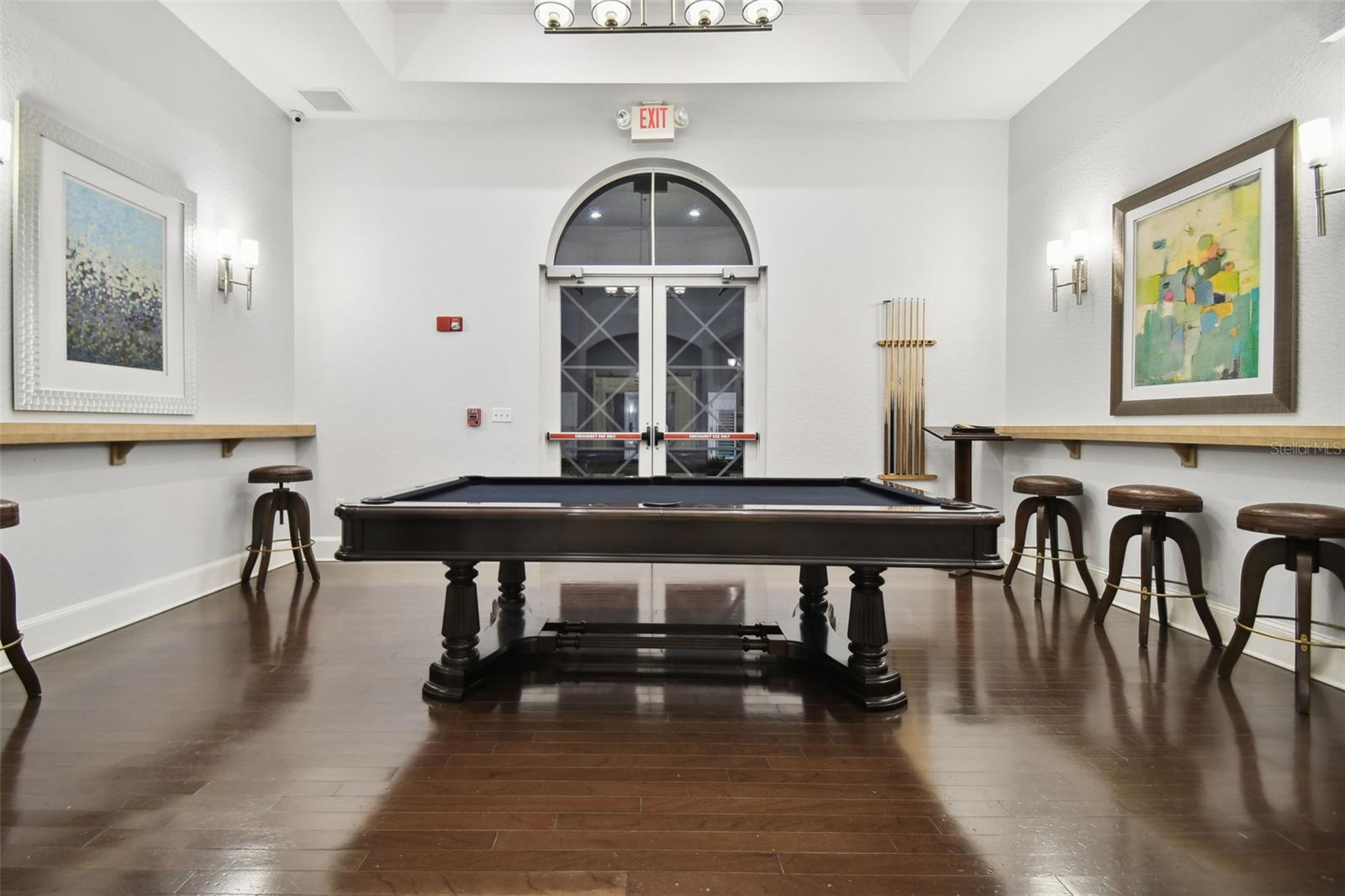 PARKCREST HARBOUR ISLAND CONDO - Residential