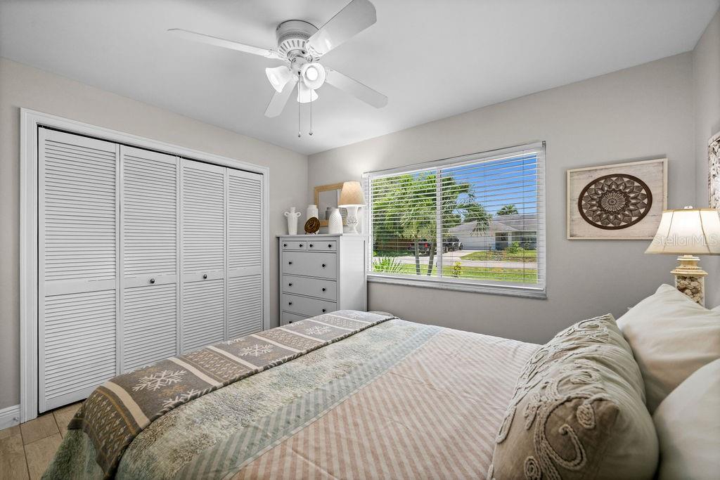 SOUTH VENICE - Residential Lease