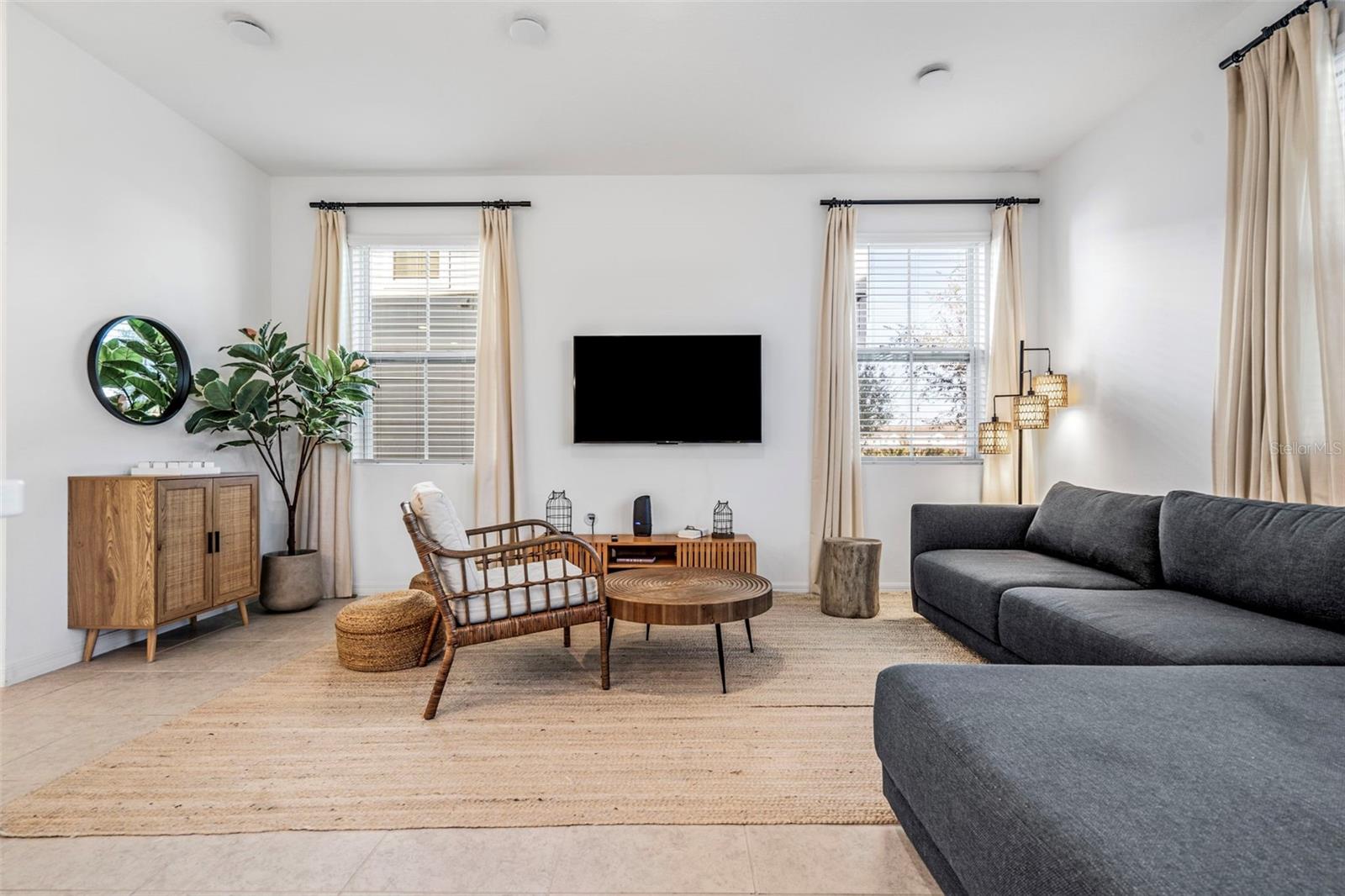 FESTIVAL PH 5 - Residential