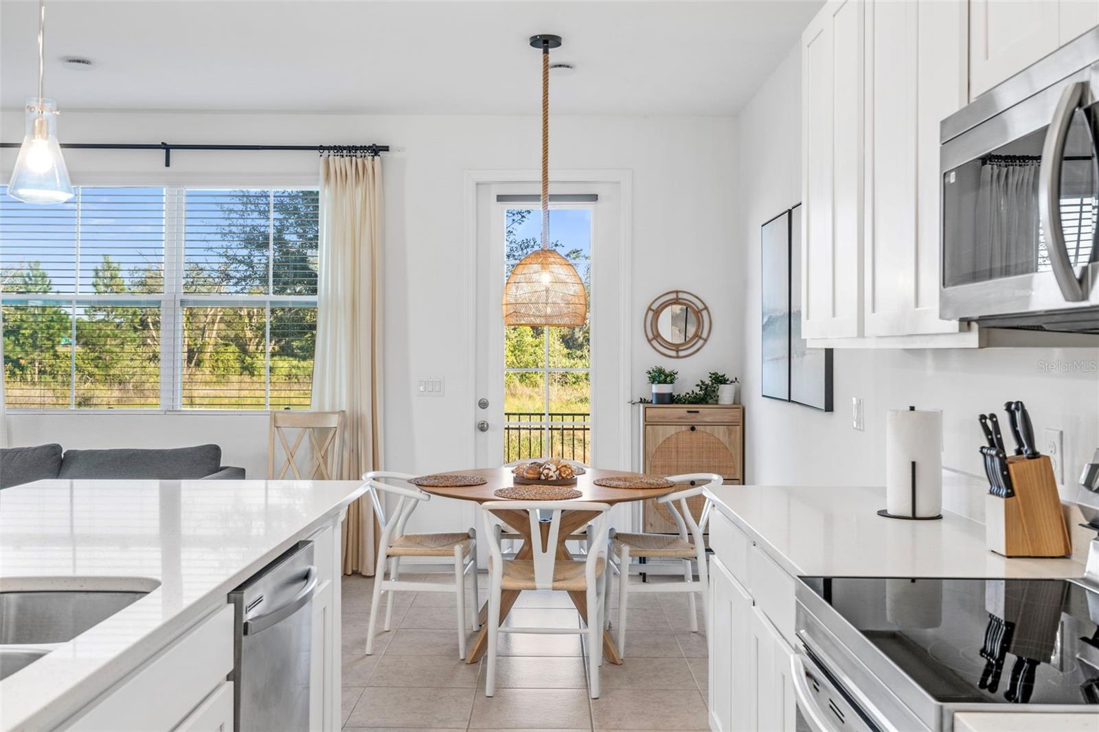 FESTIVAL PH 5 - Residential