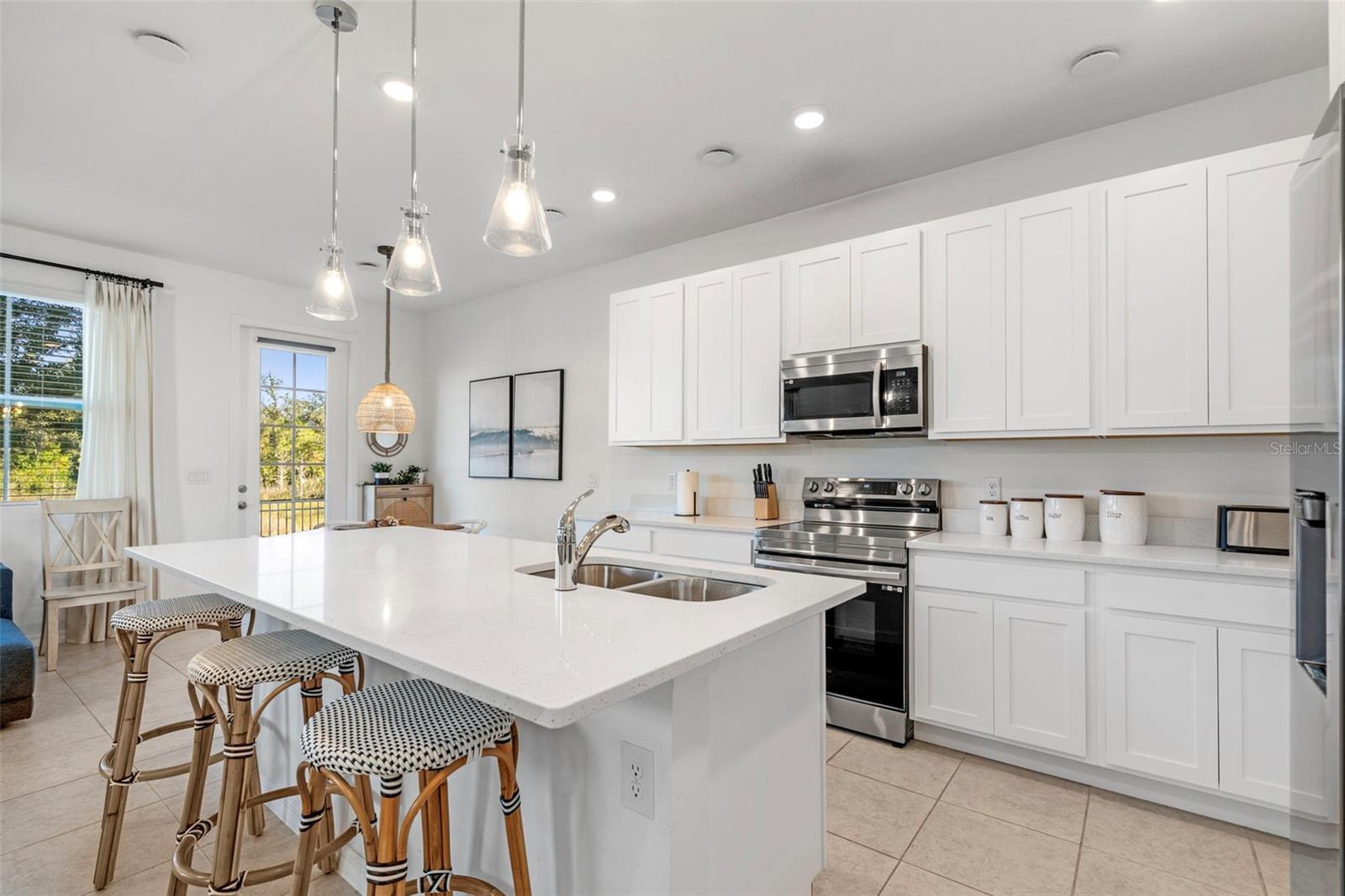 FESTIVAL PH 5 - Residential