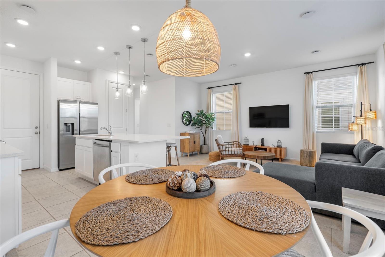 FESTIVAL PH 5 - Residential