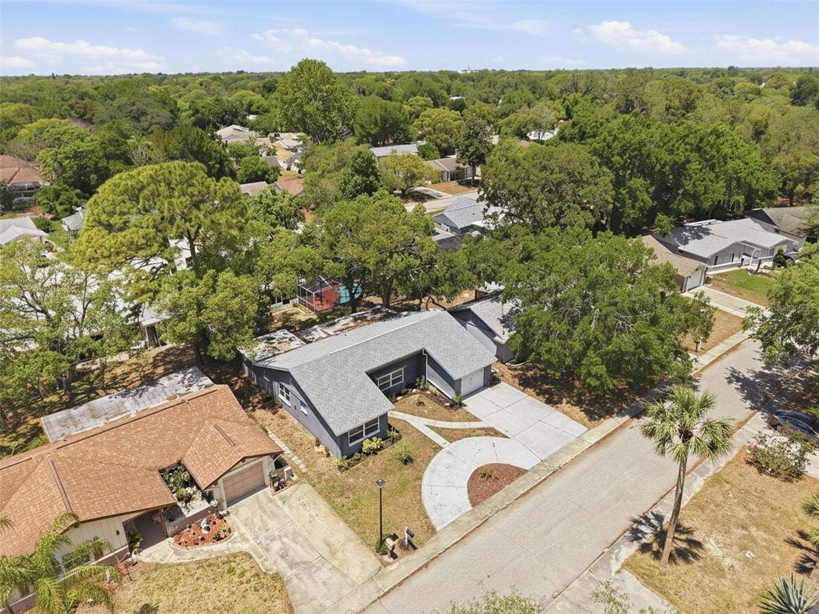 BEACON WOODS VILLAGE - Residential