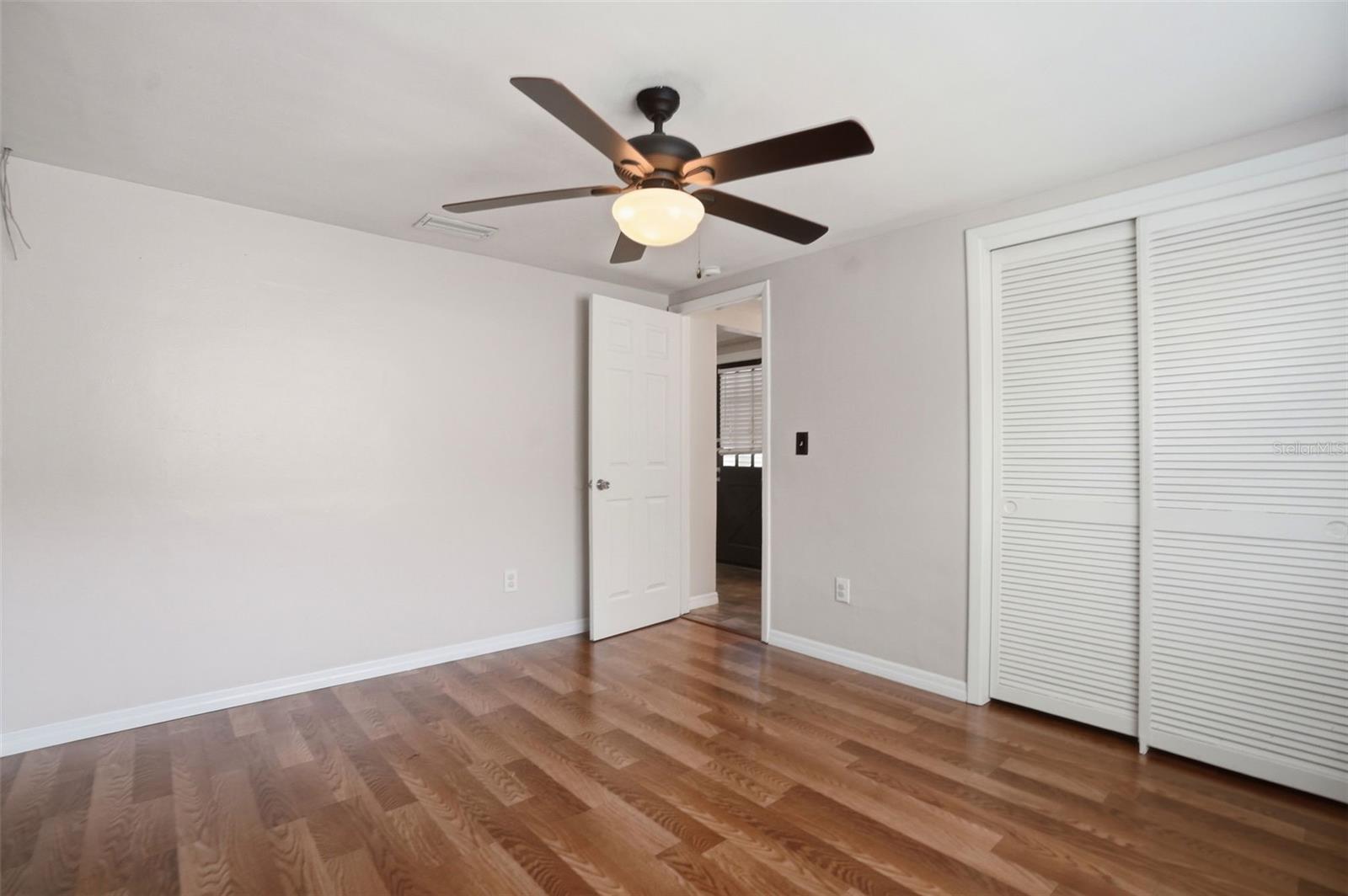 BEACON WOODS VILLAGE - Residential